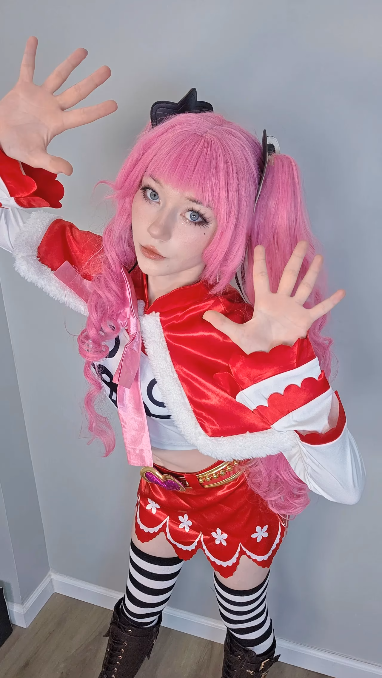 Celebi Cosplays as Perona — cosplay photo 6 of 20