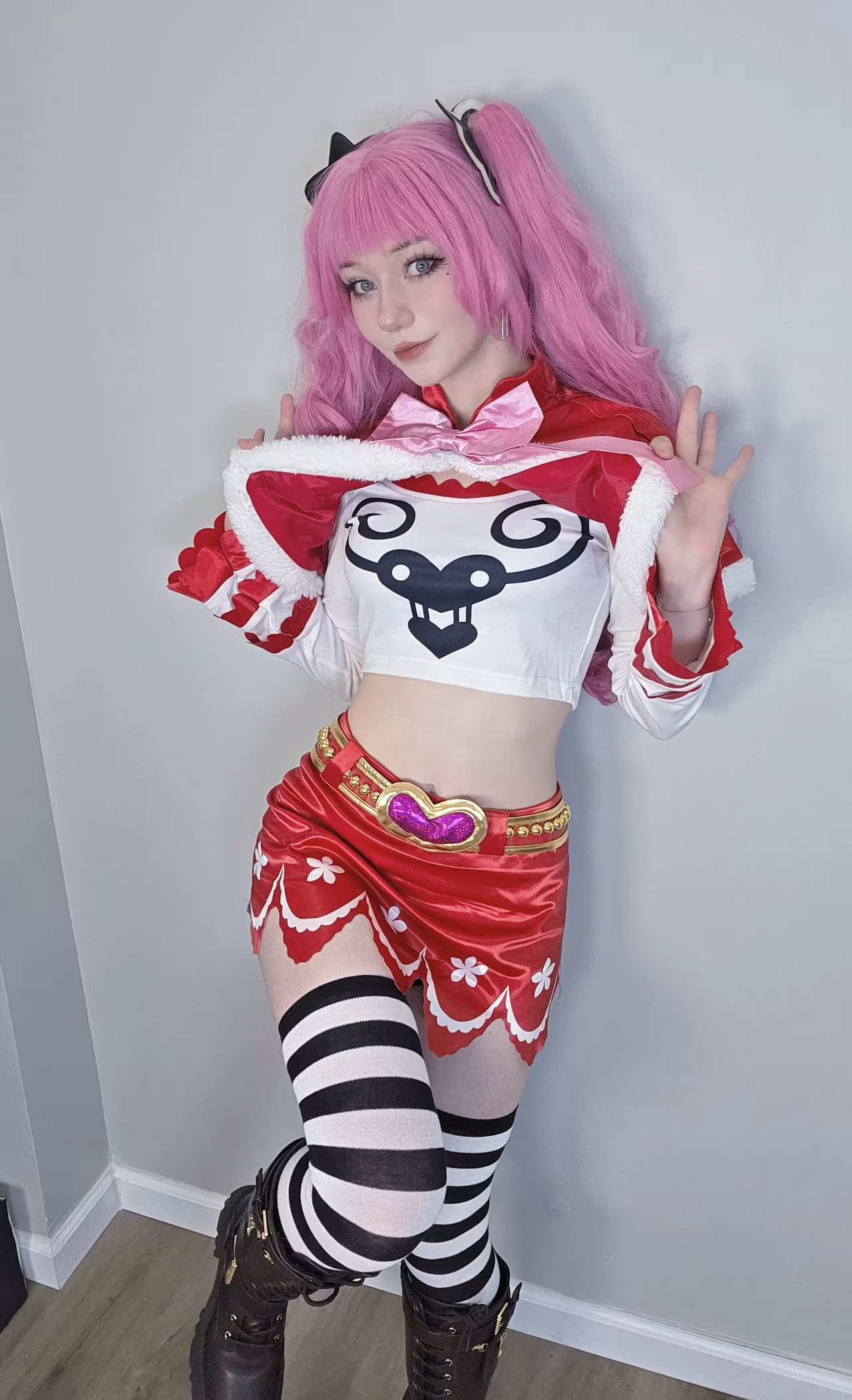 Celebi Cosplays as Perona — cosplay photo 7 of 20