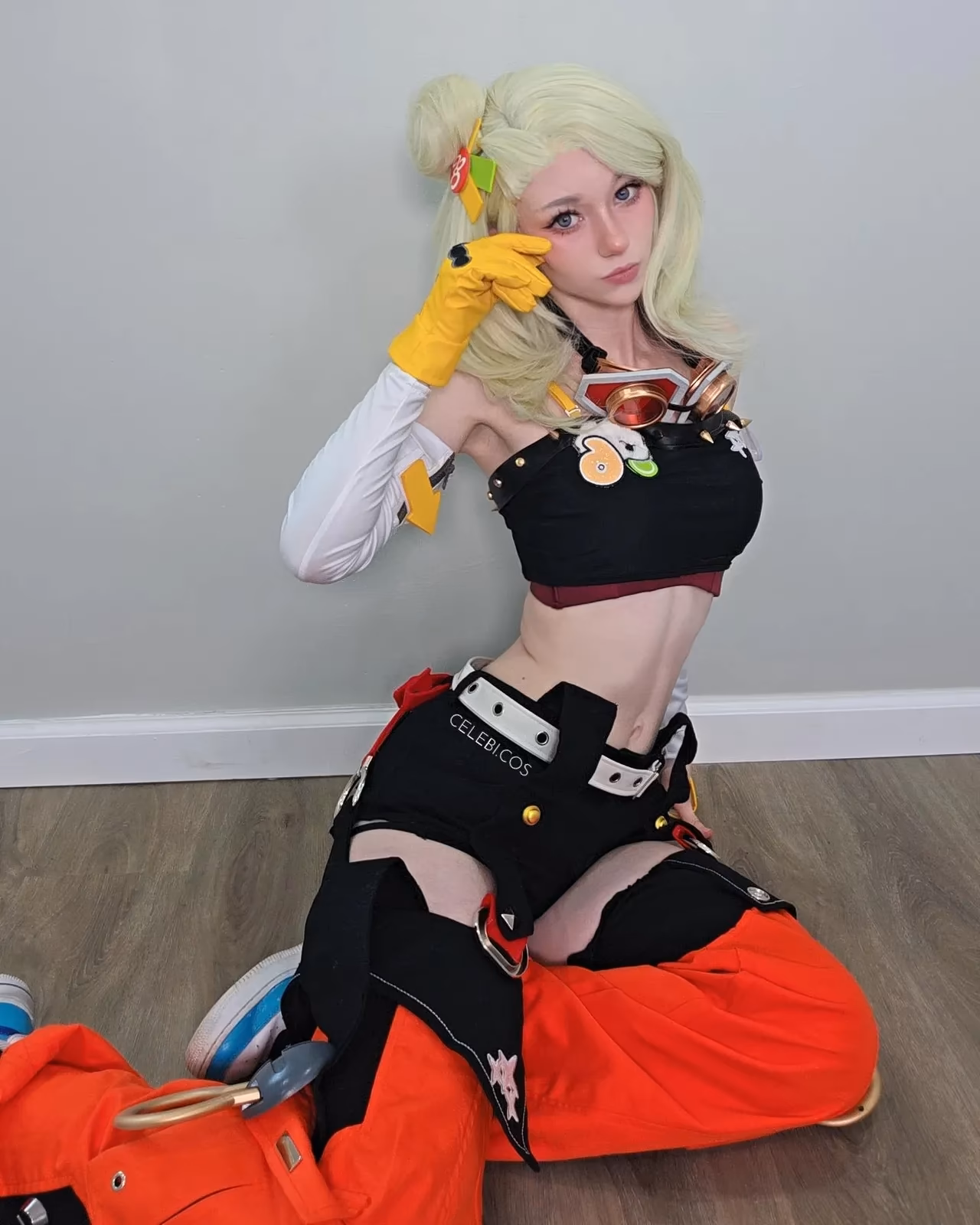 Celebi Cosplays as Piper Wheel — cosplay photo 13 of 14