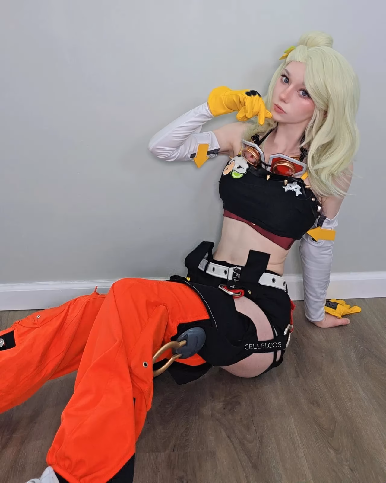 Celebi Cosplays as Piper Wheel — cosplay photo 2 of 14