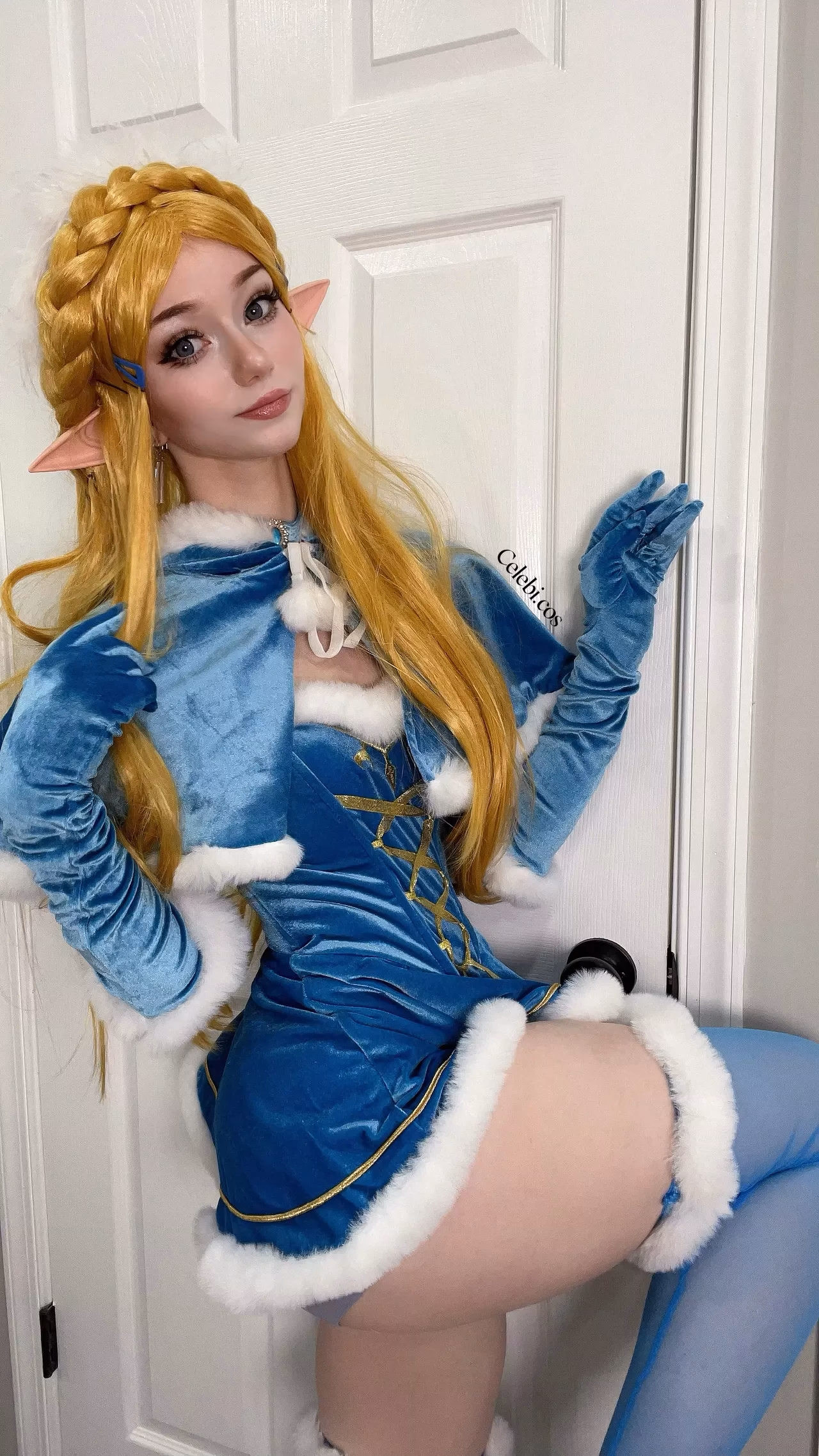 Celebi Cosplays as Princess Zelda — cosplay photo 4 of 17