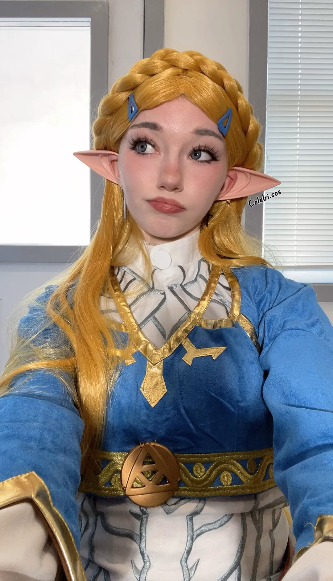 Celebi Cosplays as Princess Zelda — cosplay photo 14 of 15