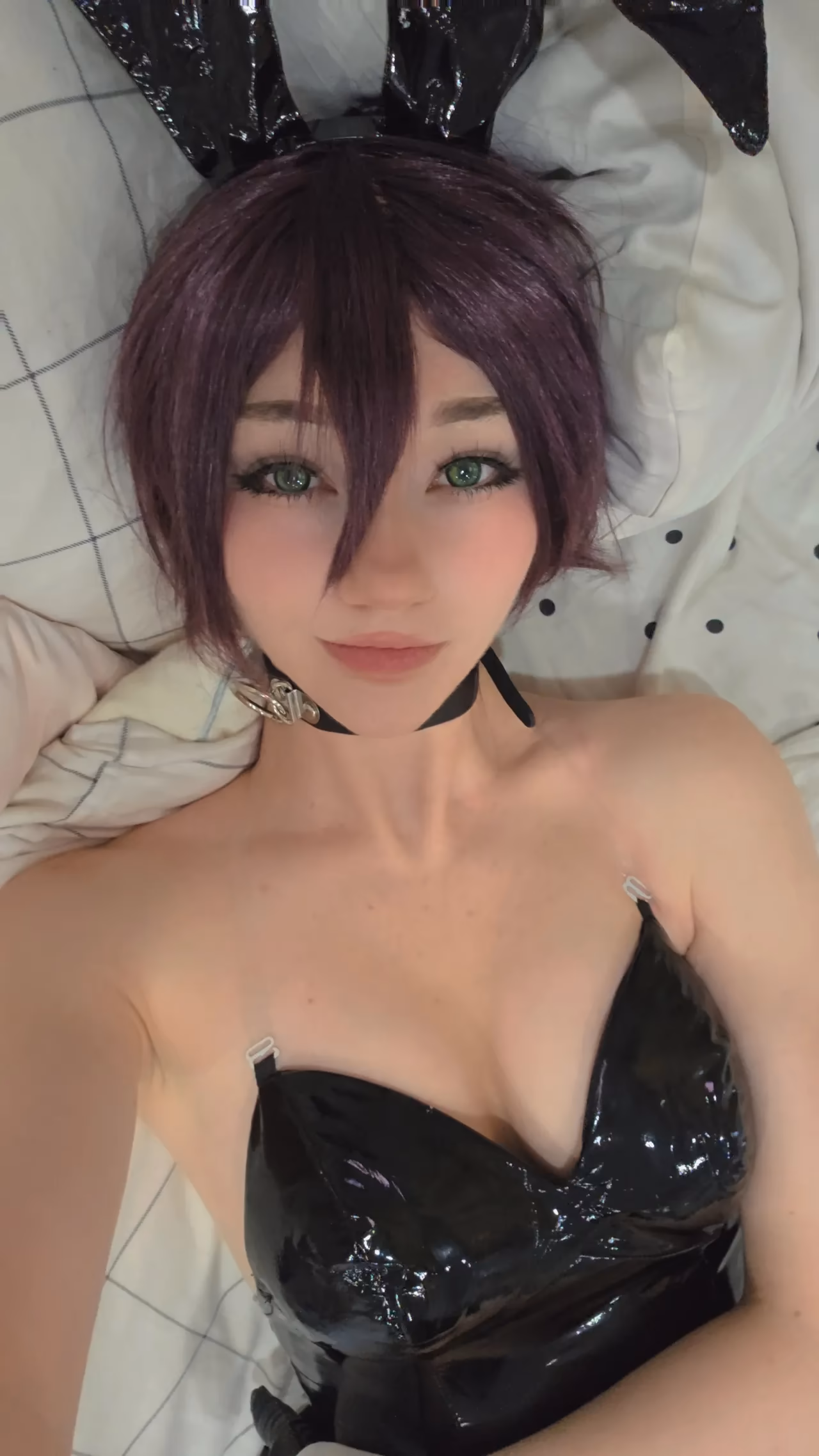 Celebi Cosplays as Reze — cosplay photo 23 of 24