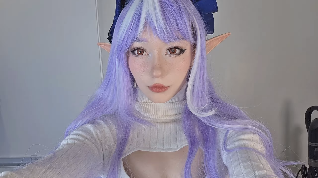 Celebi Cosplays as Vivian — cosplay photo 9 of 22