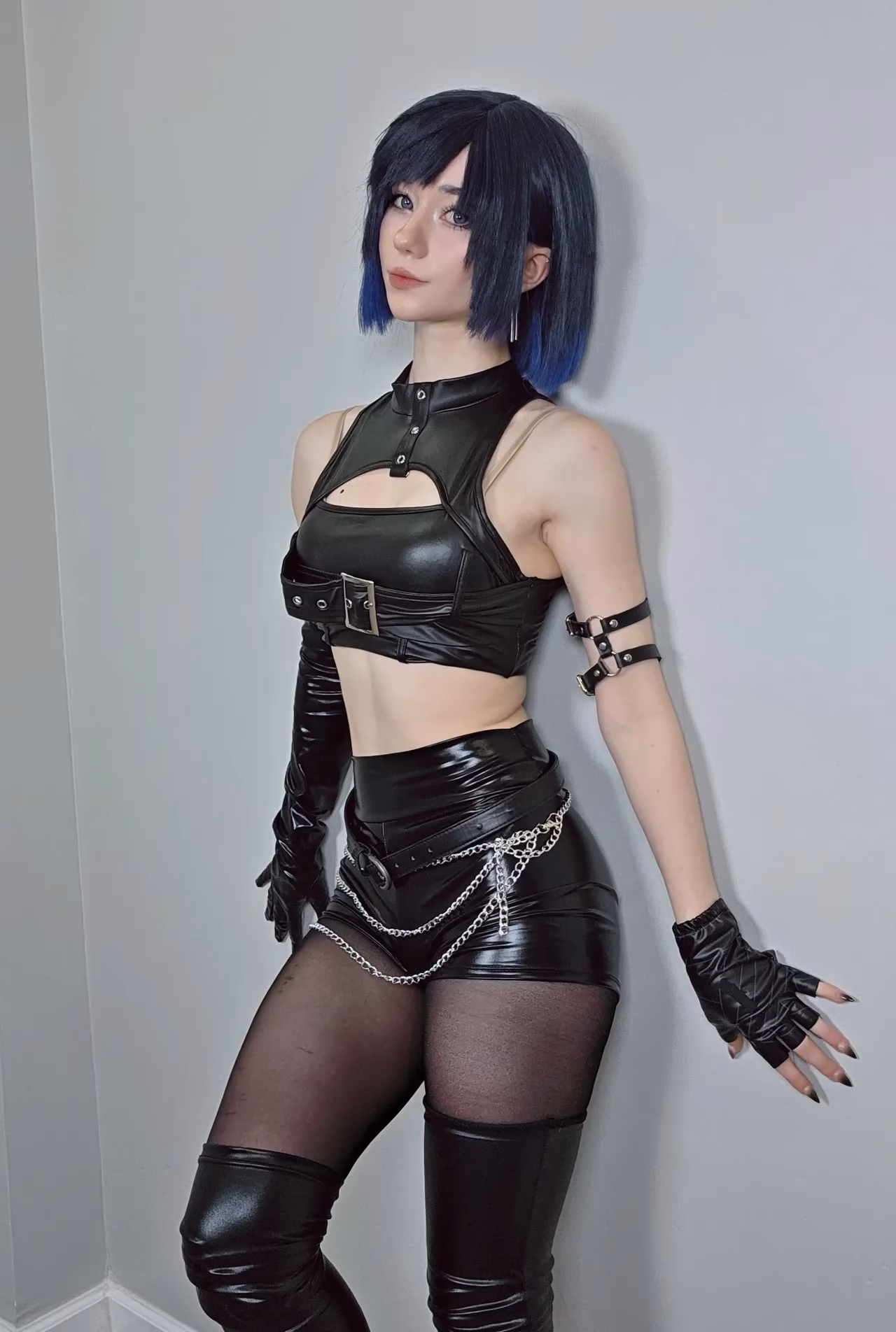 Celebi Cosplays as Yelan — cosplay photo 6 of 12