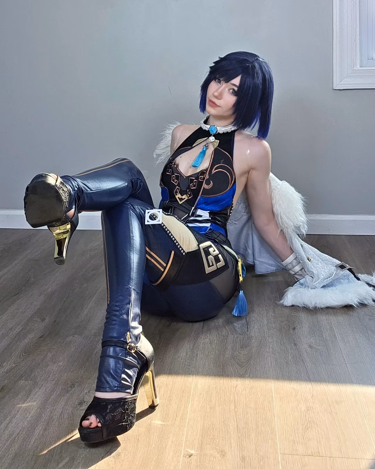 Celebi Cosplays as Yelan — cosplay photo 14 of 16