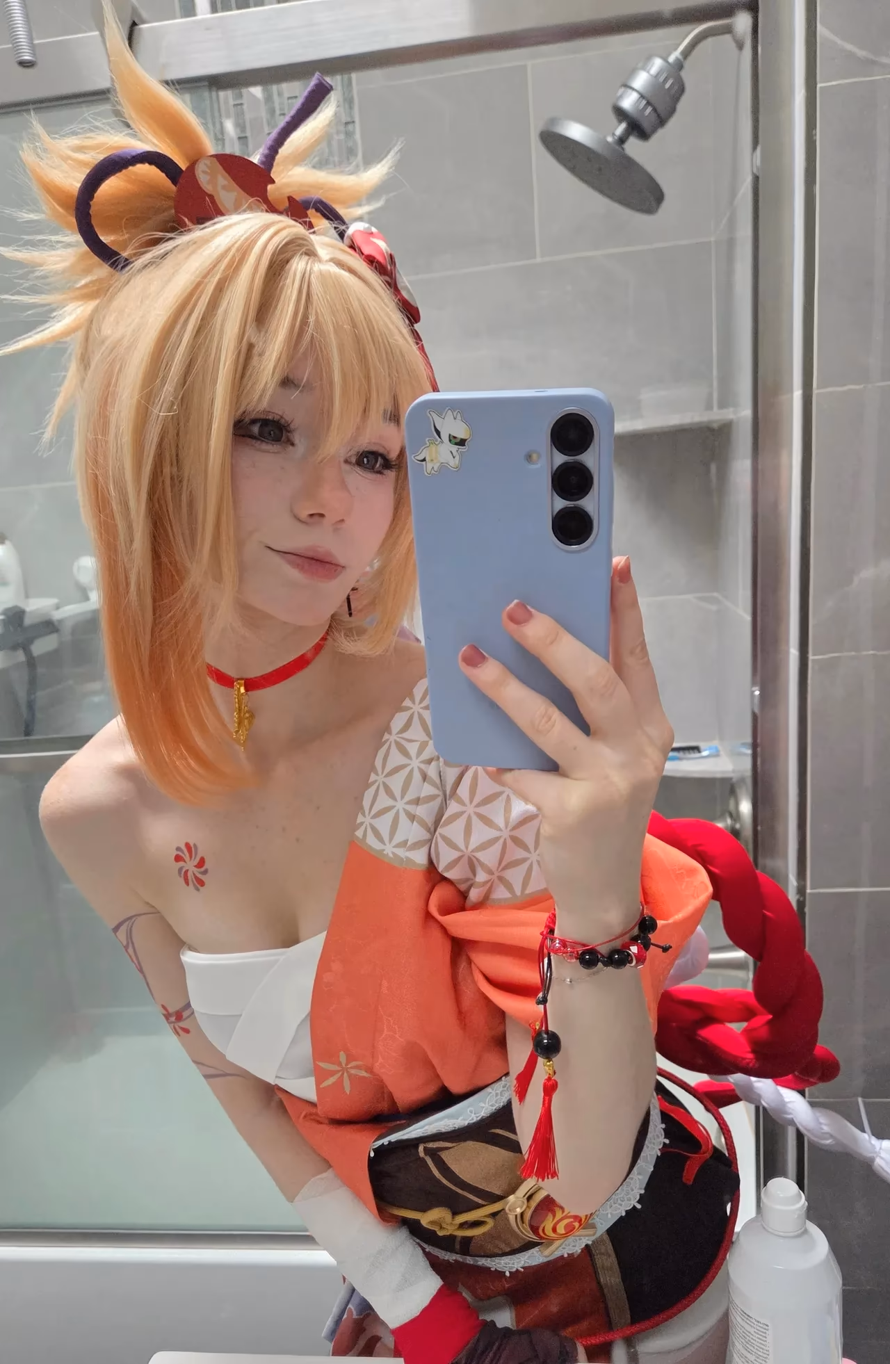 Celebi Cosplays as Yoimiya — cosplay photo 16 of 19