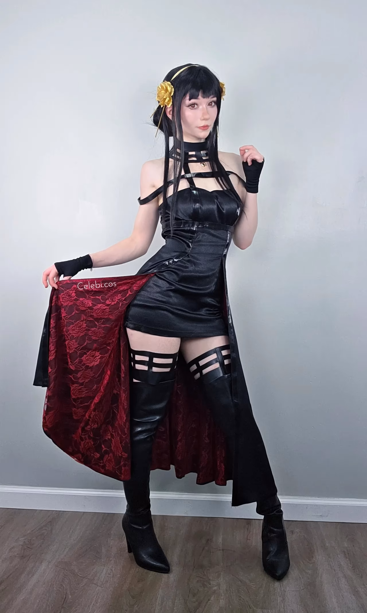 Celebi Cosplays as Yor Forger — cosplay photo 7 of 19