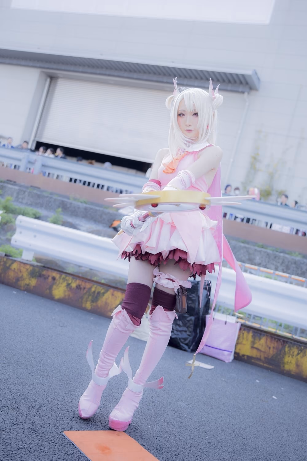 Chamomile as Illyasviel Von Einzbern — cosplay photo 11 of 23