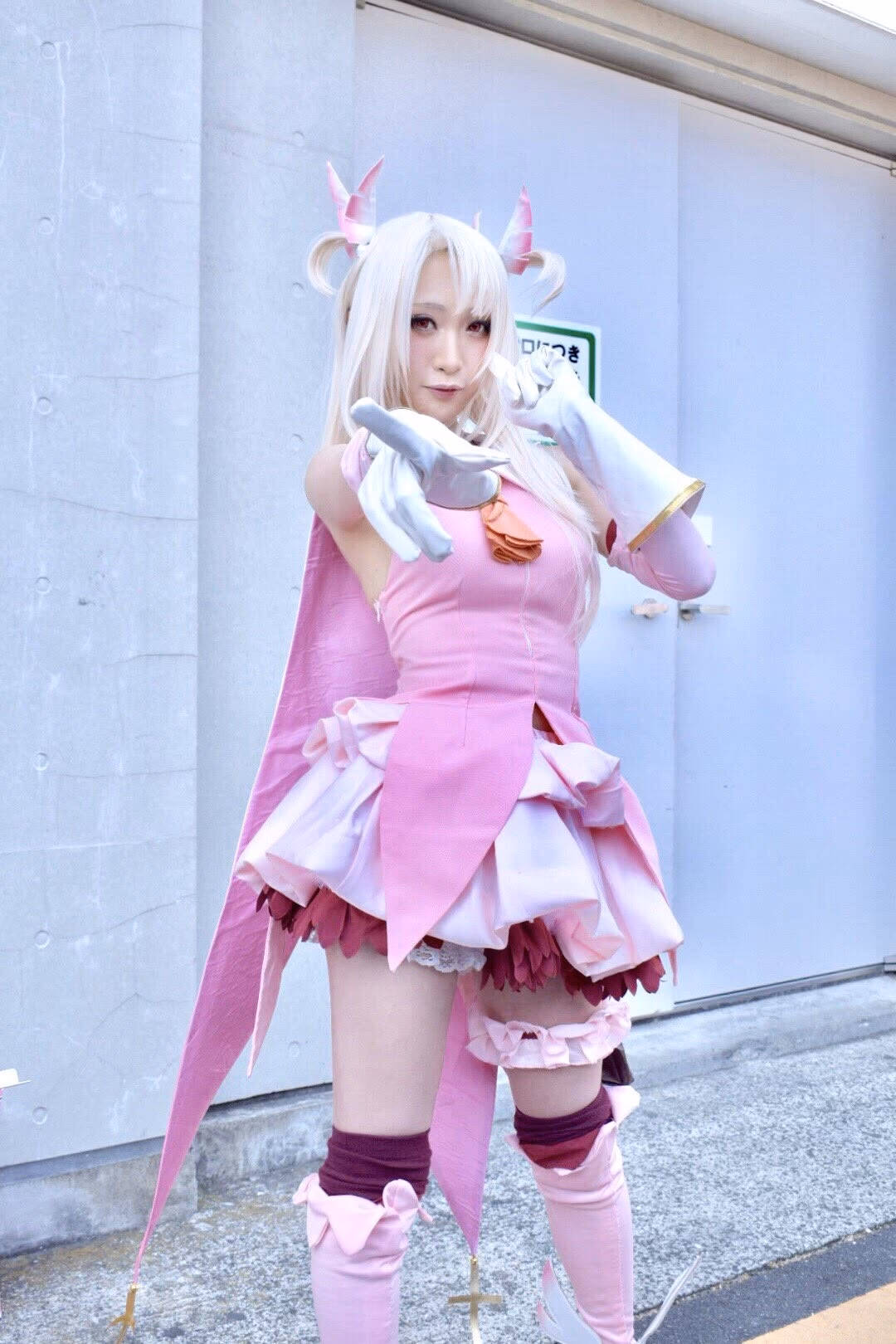 Chamomile as Illyasviel Von Einzbern — cosplay photo 2 of 23