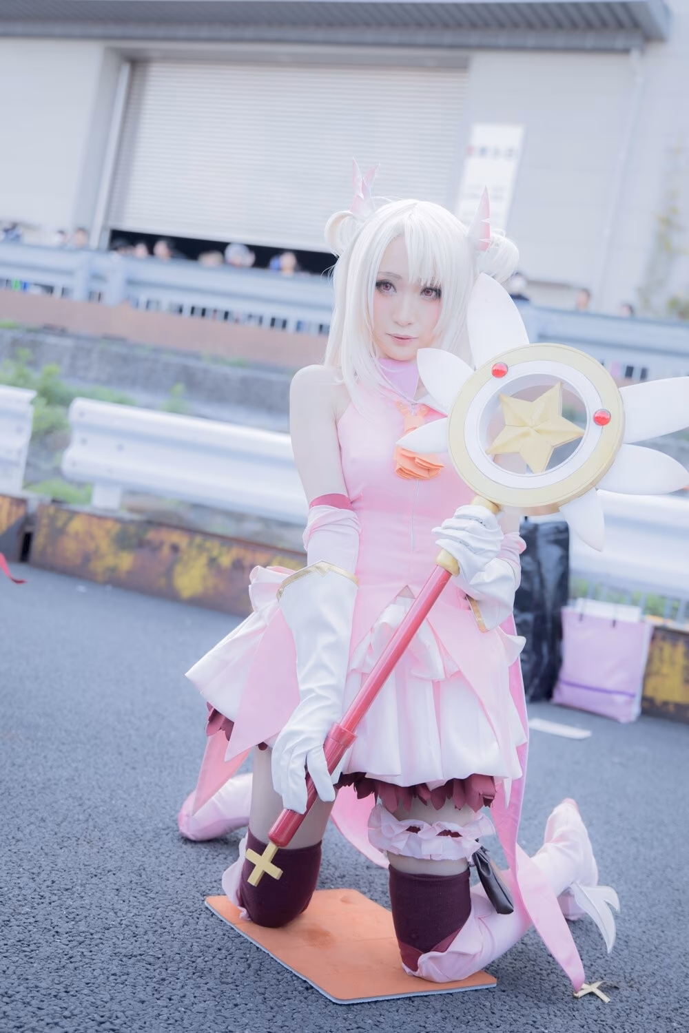 Chamomile as Illyasviel Von Einzbern — cosplay photo 21 of 23