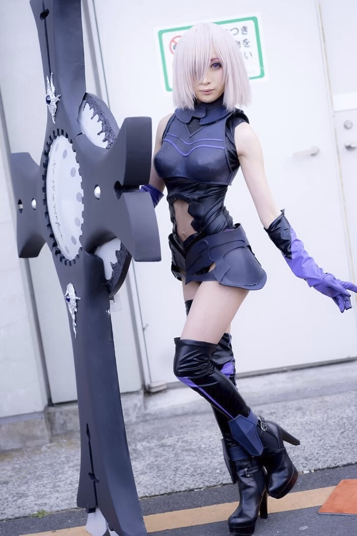 Chamomile as Mash Kyrielight — cosplay photo 11 of 45