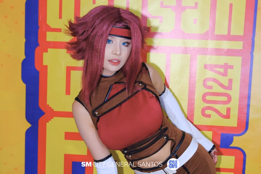 Charess as Kallen Stadtfeld — cosplay photo 1 of 40