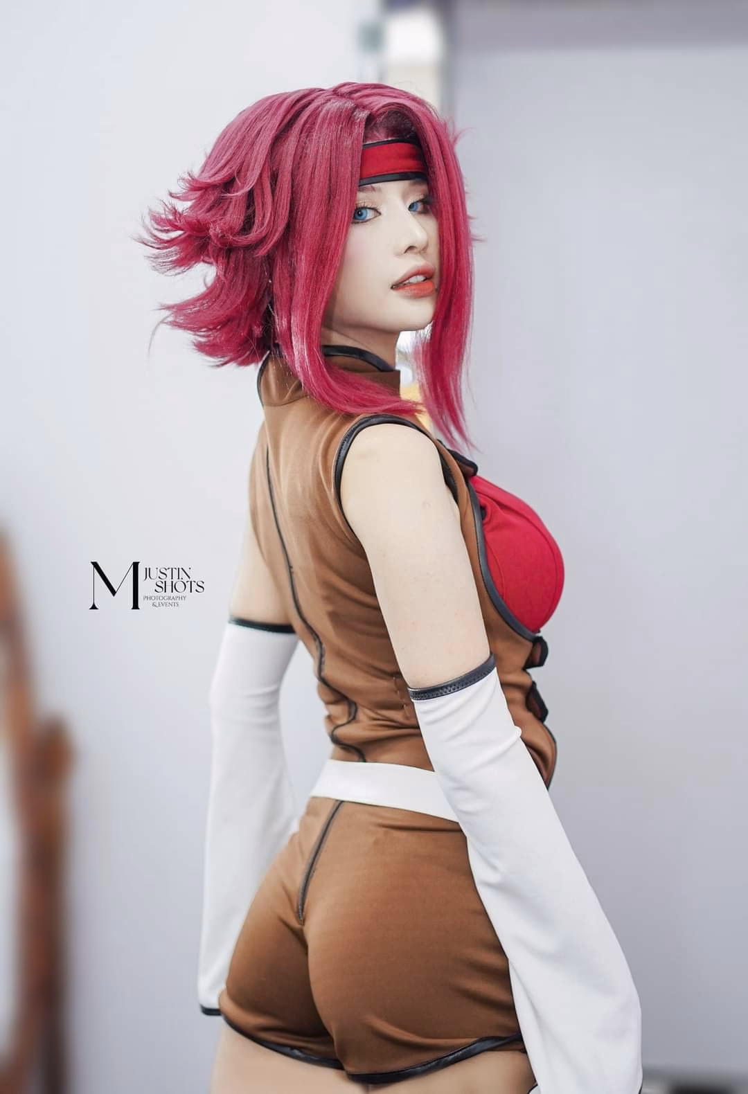 Charess as Kallen Stadtfeld — cosplay photo 17 of 40