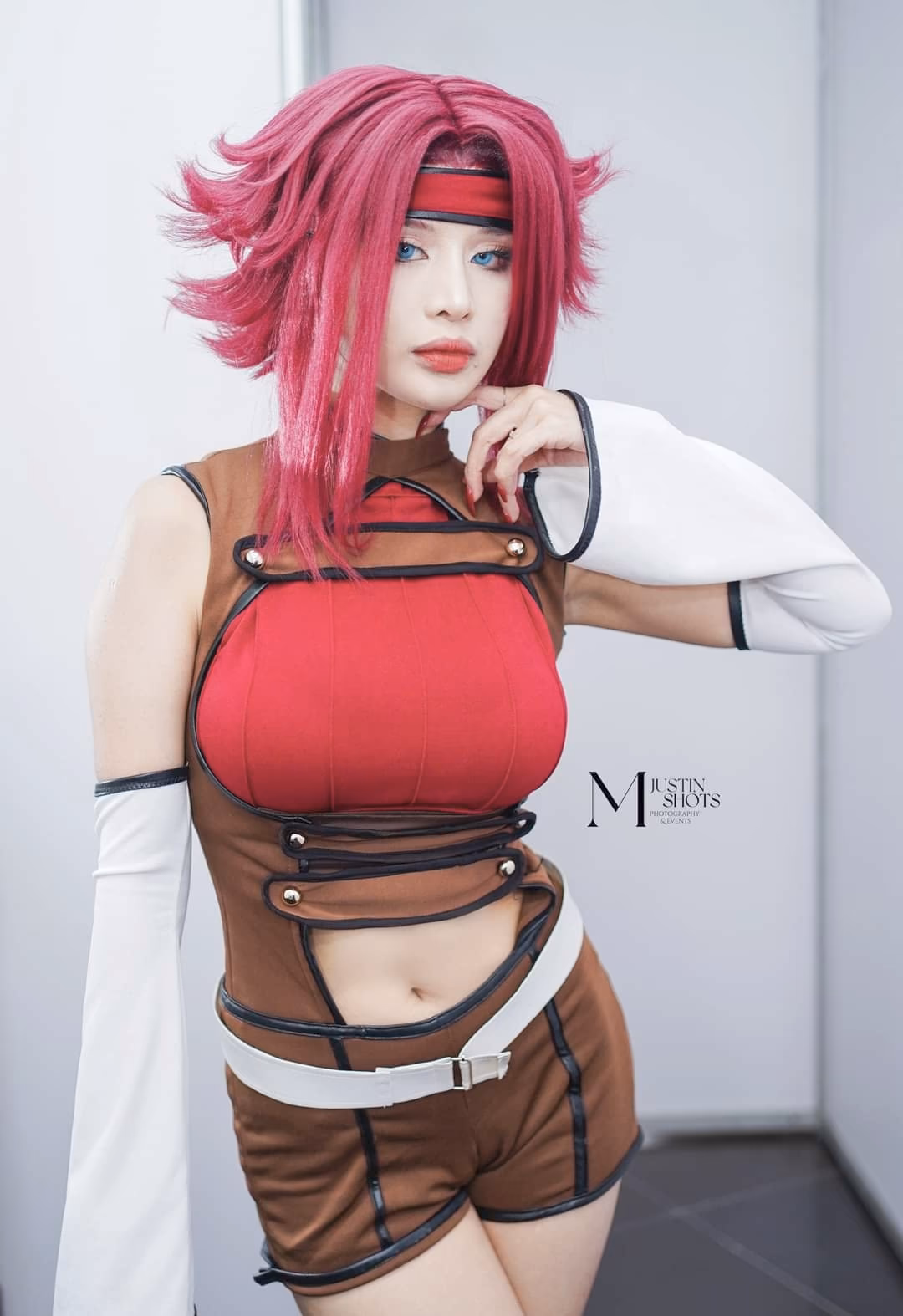 Charess as Kallen Stadtfeld — cosplay photo 24 of 40