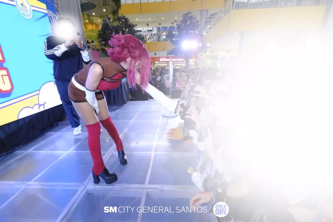 Charess as Kallen Stadtfeld — cosplay photo 3 of 40