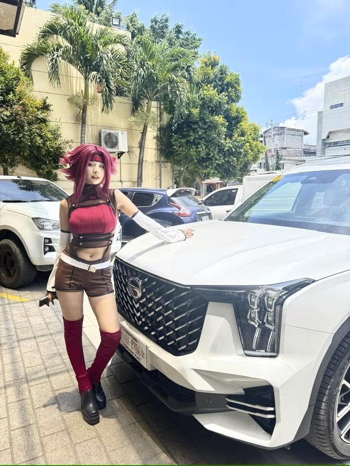 Charess as Kallen Stadtfeld — cosplay photo 5 of 40