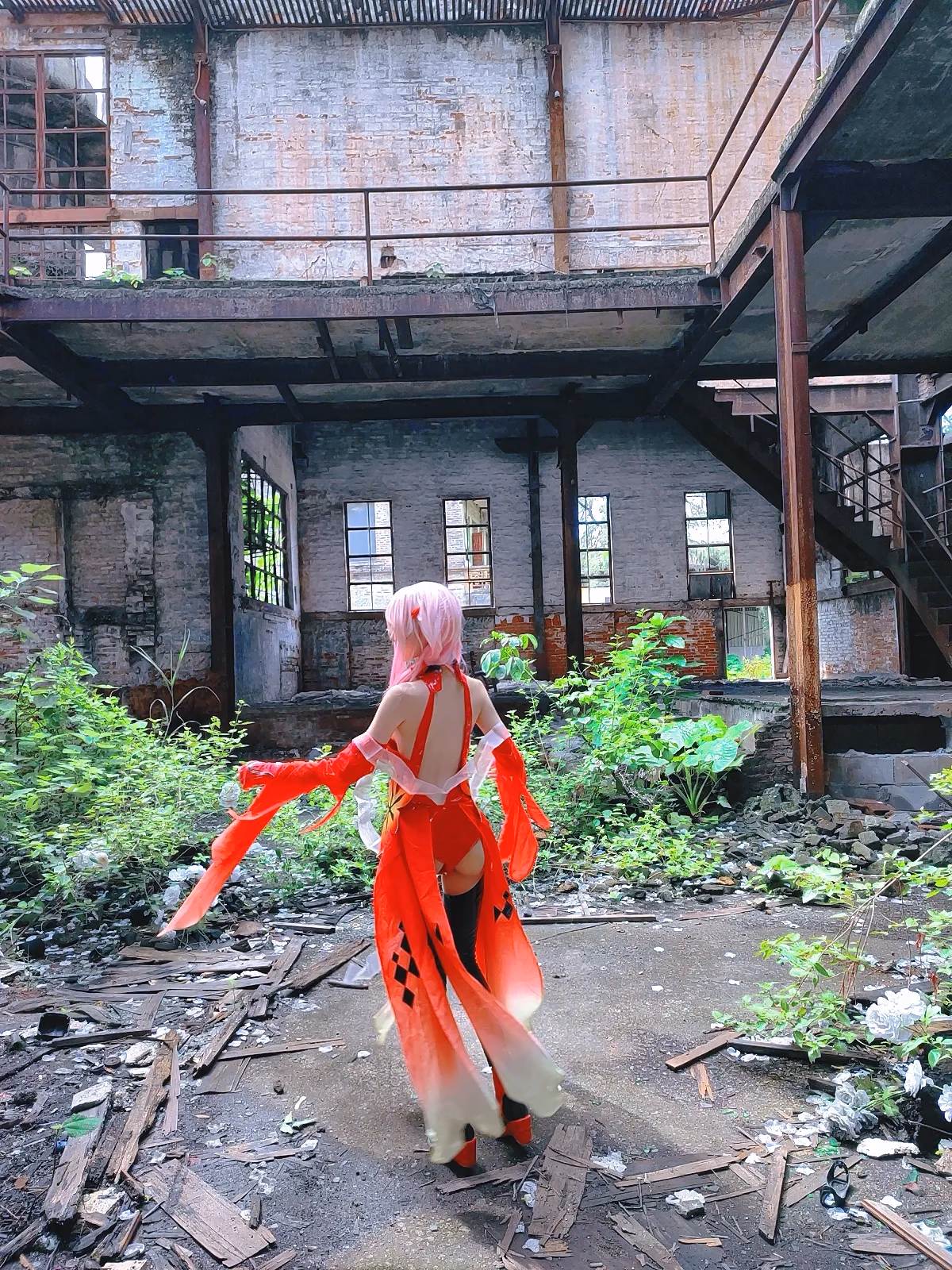 Cherry Neko as Inori Yuzuriha — cosplay photo 46 of 48
