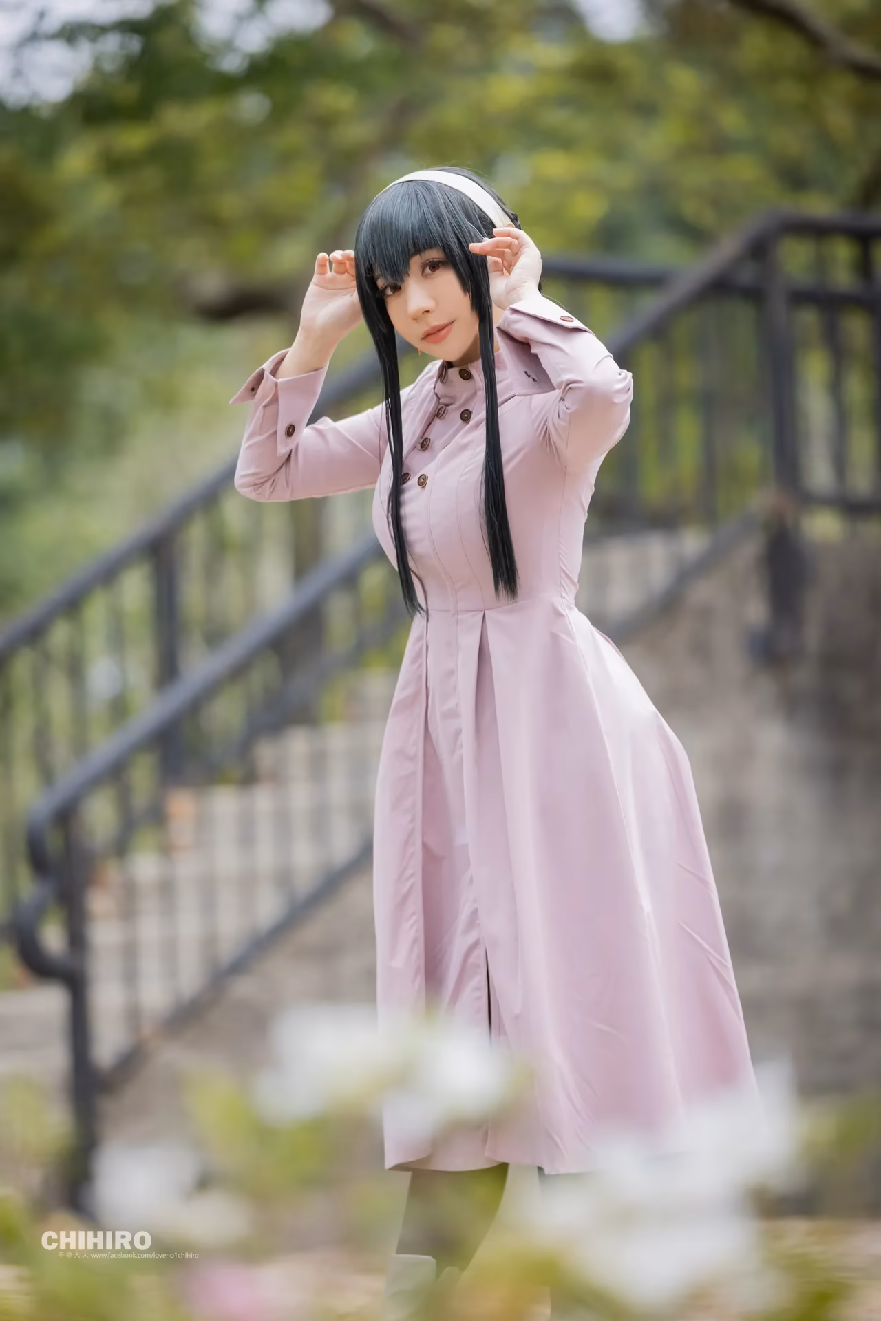 Chihiro Chang as Yor Forger — cosplay photo 4 of 17