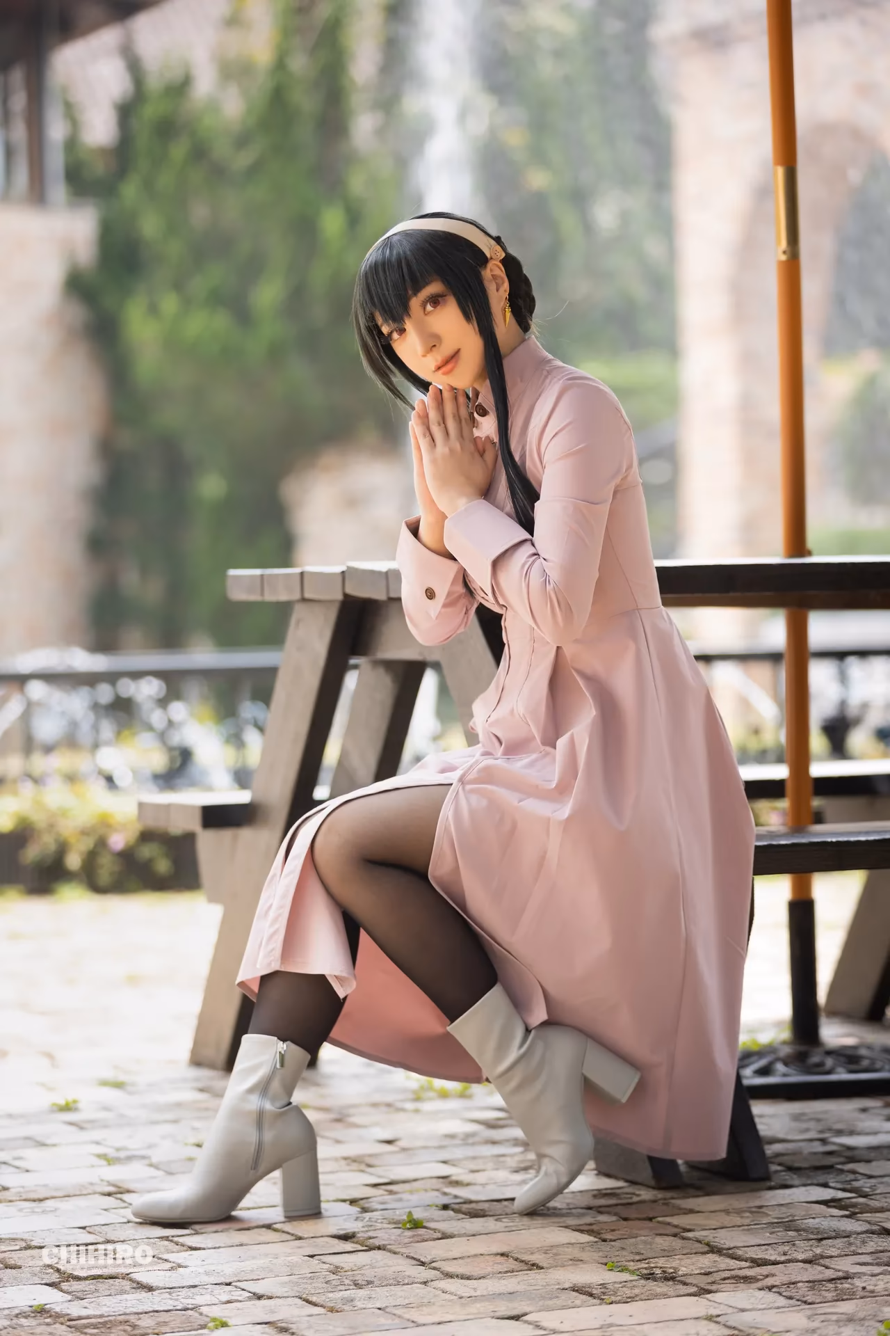 Chihiro Chang as Yor Forger — cosplay photo 8 of 17