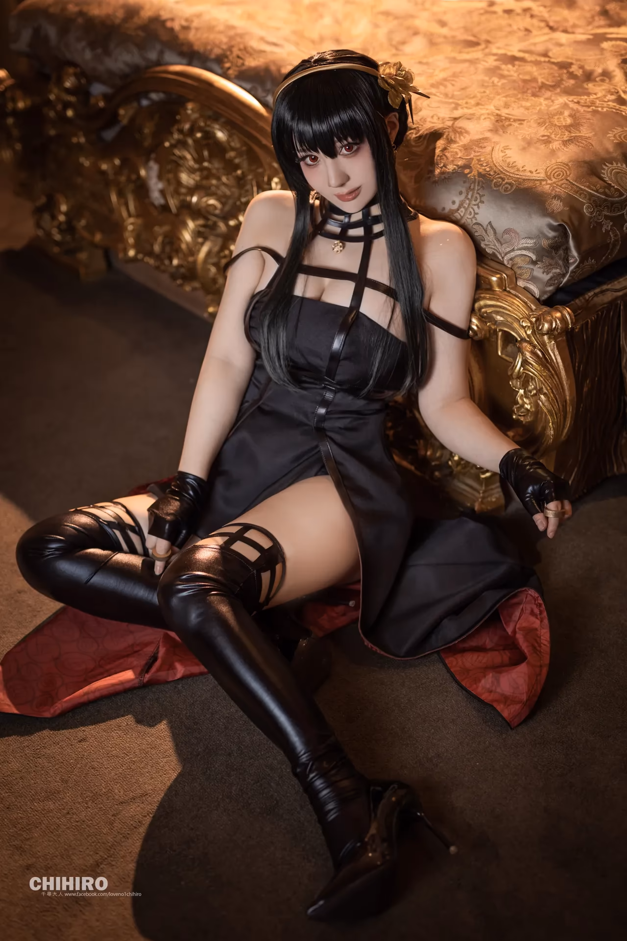 Chihiro Chang as Yor Forger — cosplay photo 5 of 10