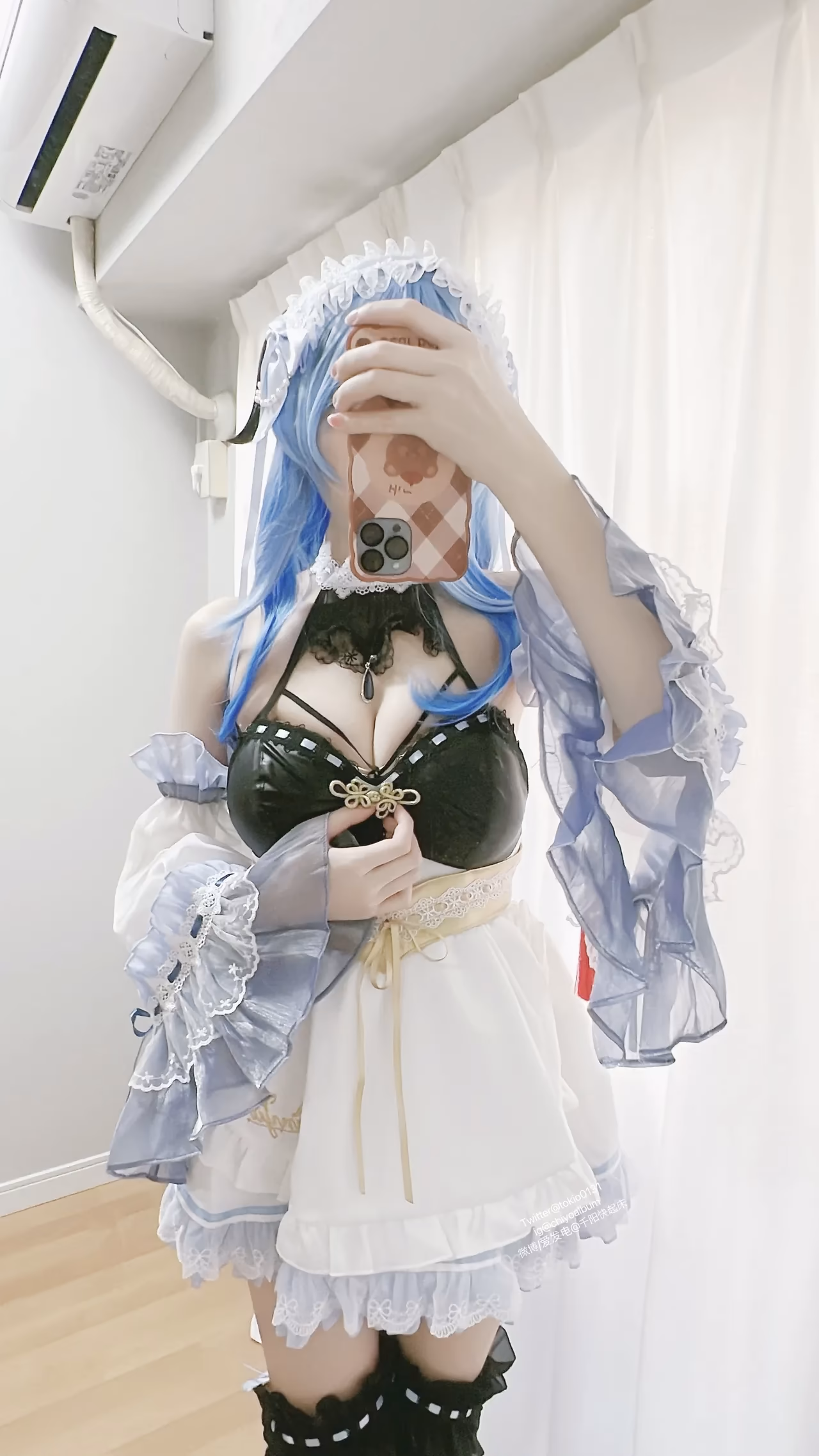 Chiyo as Ganyu — cosplay photo 11 of 27