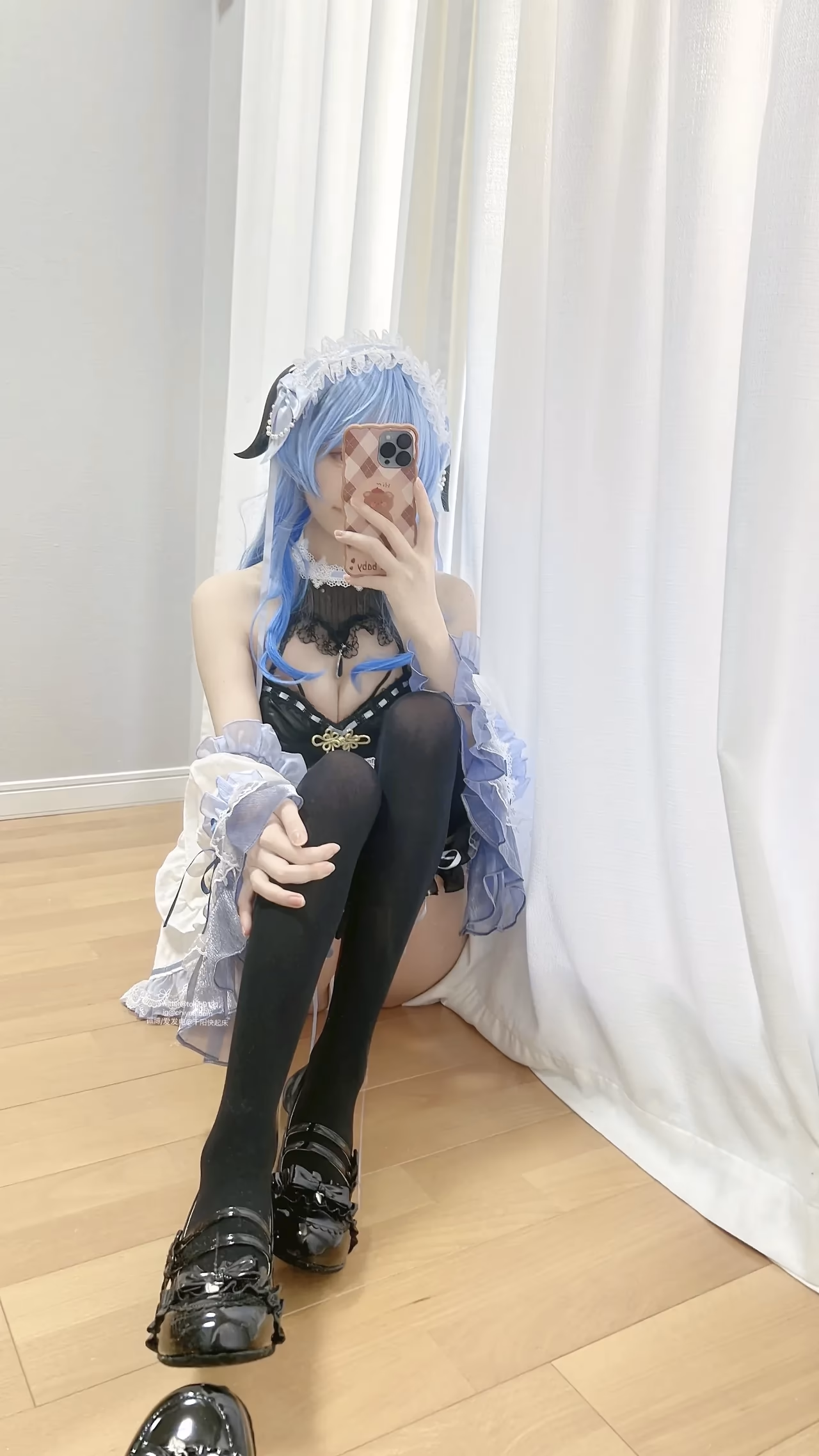 Chiyo as Ganyu — cosplay photo 12 of 27