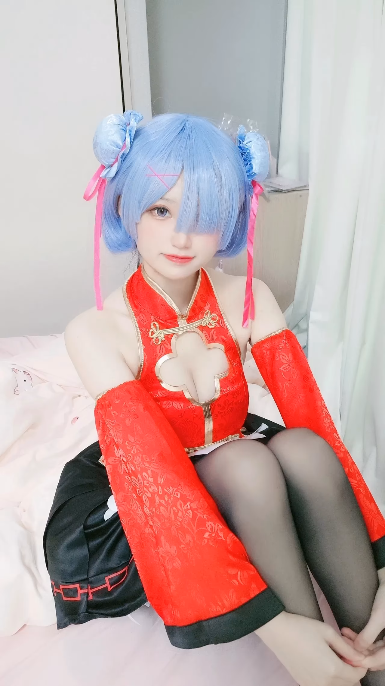 Chiyo as Rem — cosplay photo 12 of 13