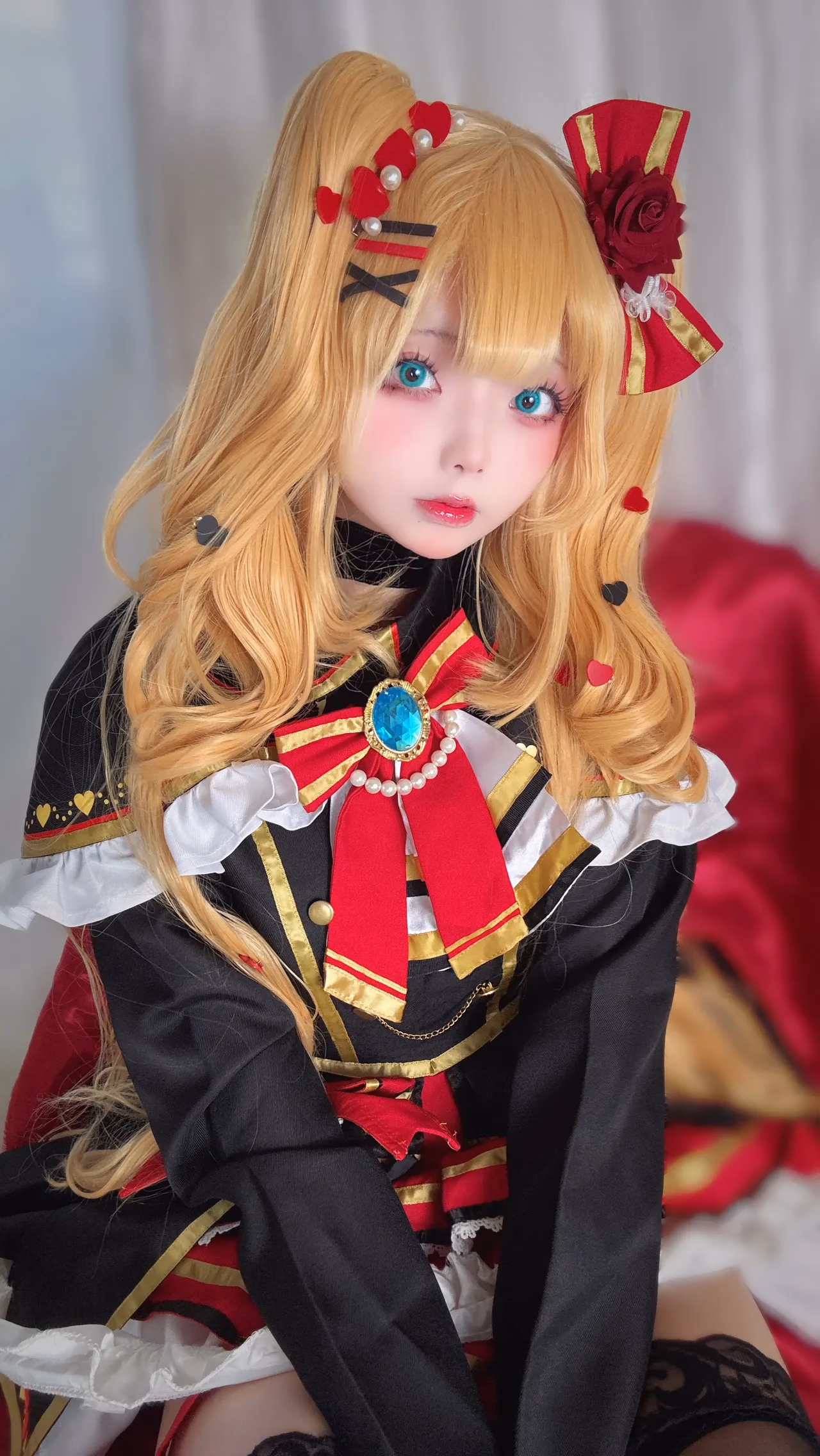 Chuchu Nagomitei as Haachama (Akai Haato) — cosplay photo 10 of 95