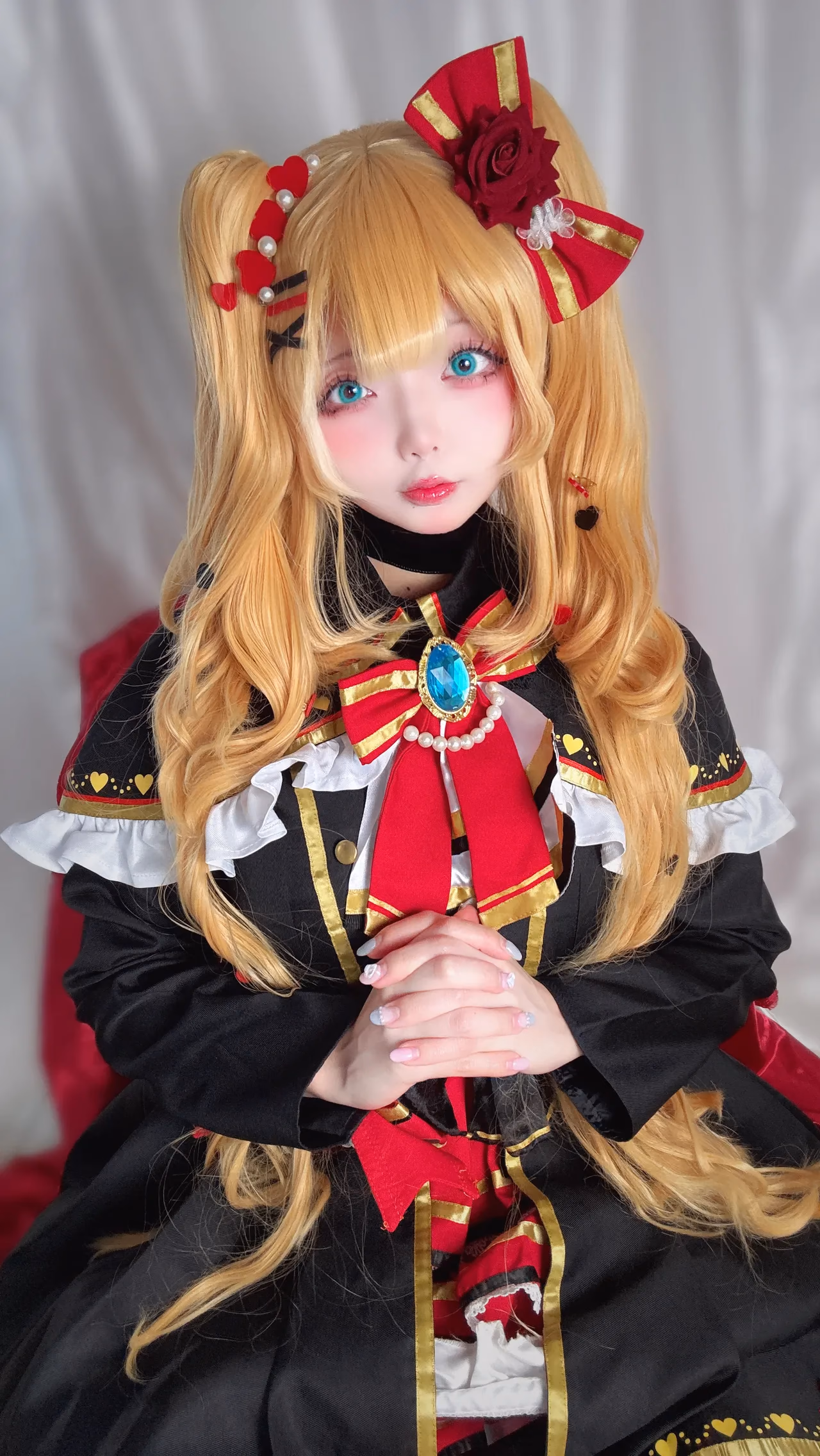 Chuchu Nagomitei as Haachama (Akai Haato) — cosplay photo 21 of 95