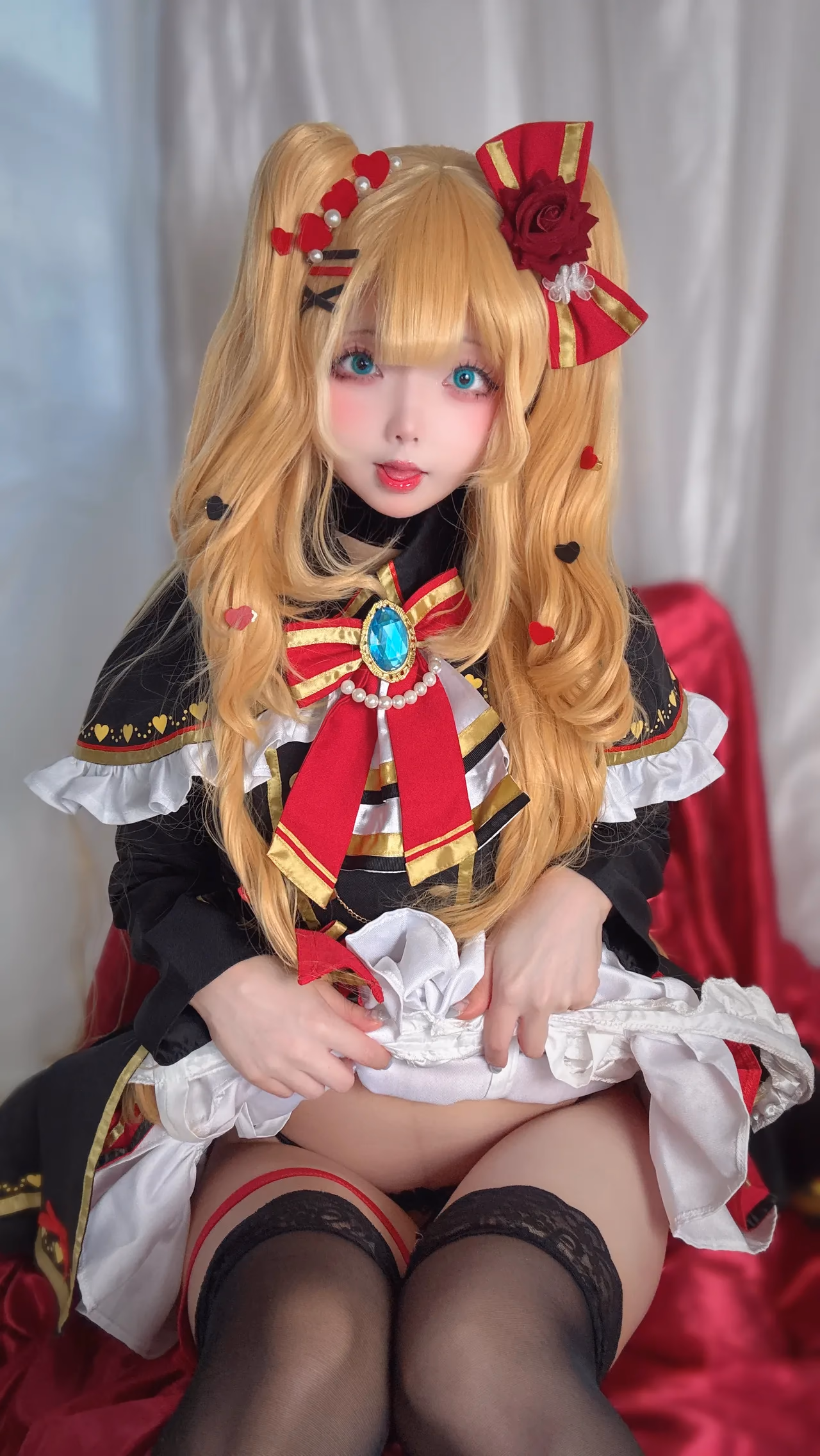 Chuchu Nagomitei as Haachama (Akai Haato) — cosplay photo 4 of 95