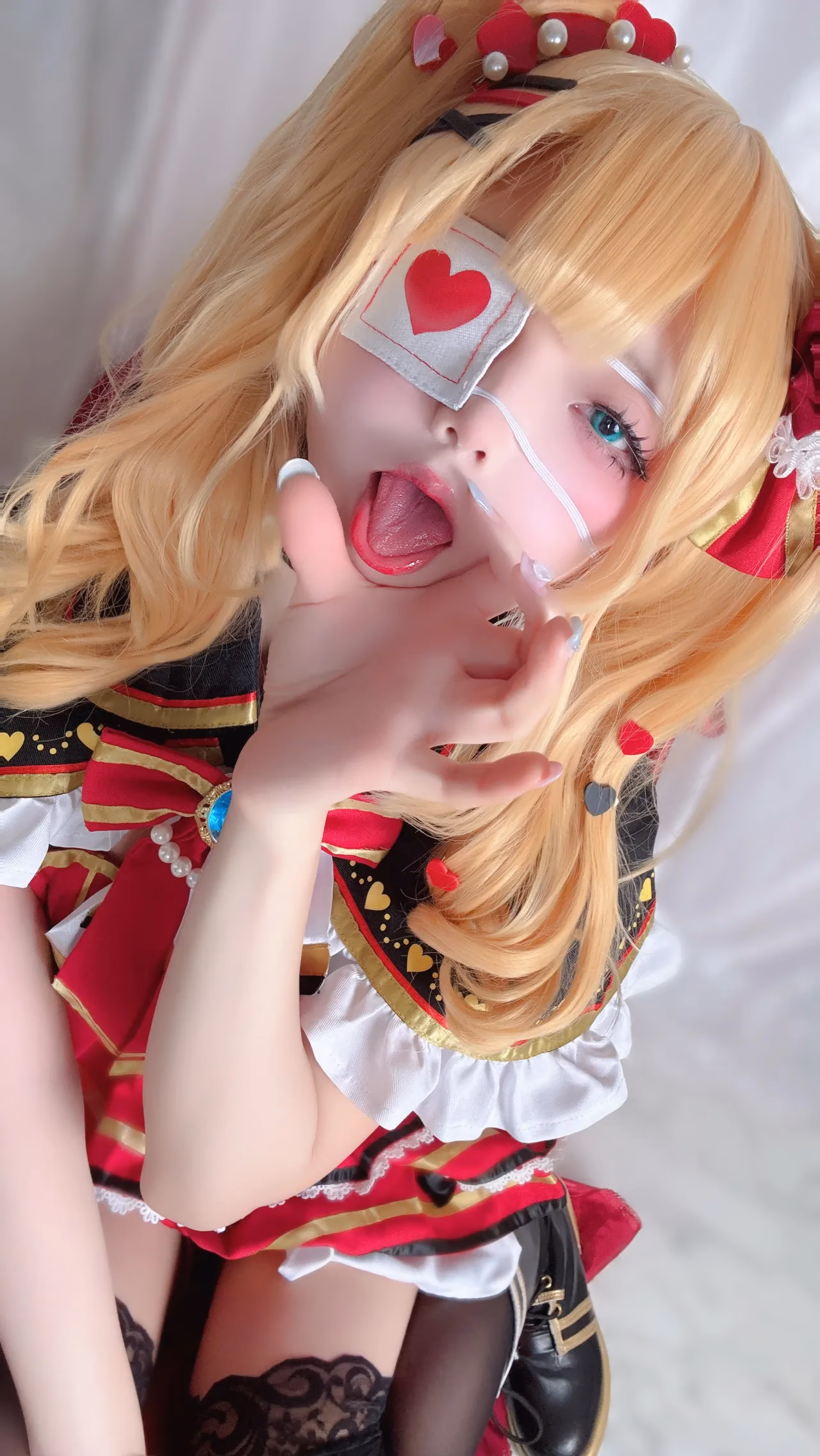 Chuchu Nagomitei as Haachama (Akai Haato) — cosplay photo 92 of 95