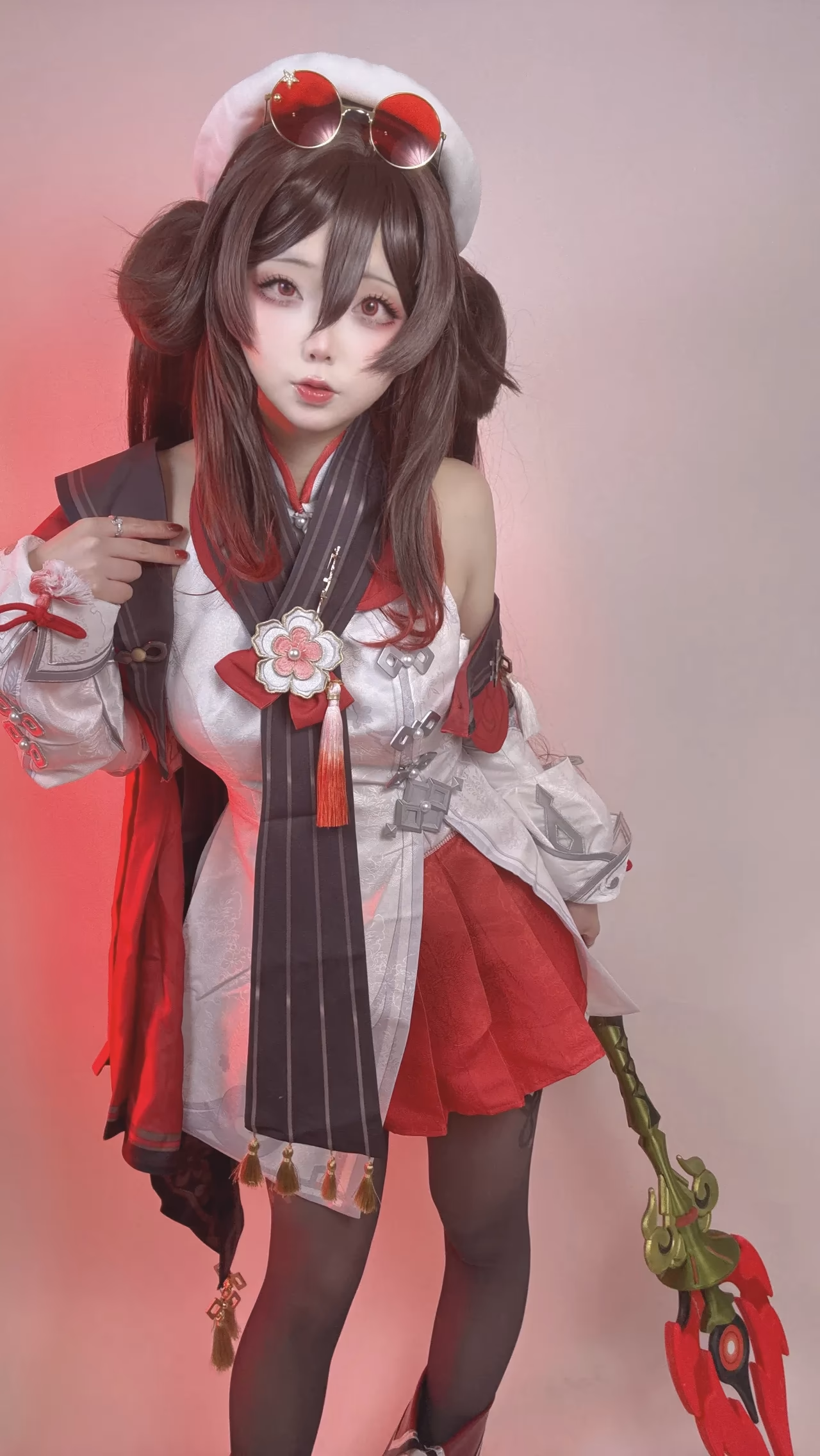 Chuchu Nagomitei as Hu Tao — cosplay photo 17 of 136
