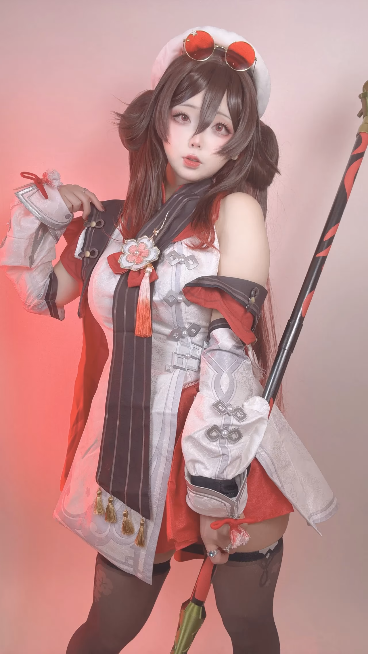 Chuchu Nagomitei as Hu Tao — cosplay photo 19 of 136