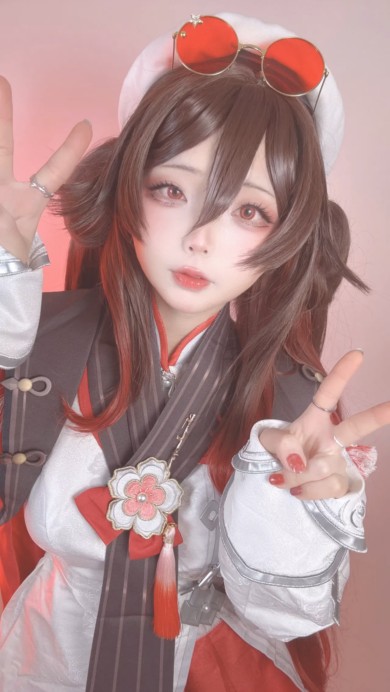 Chuchu Nagomitei as Hu Tao — cosplay photo 23 of 136