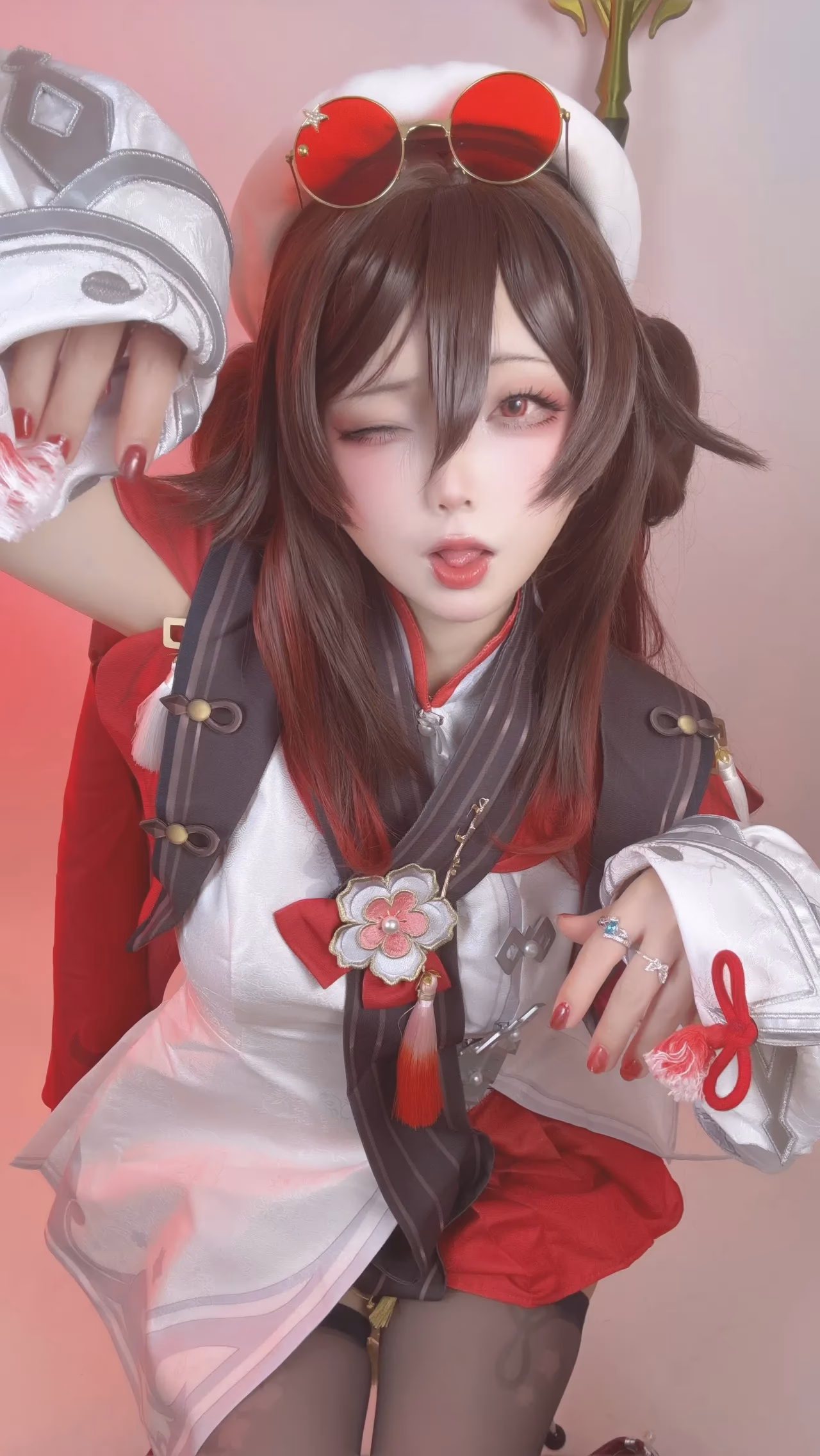 Chuchu Nagomitei as Hu Tao — cosplay photo 52 of 136