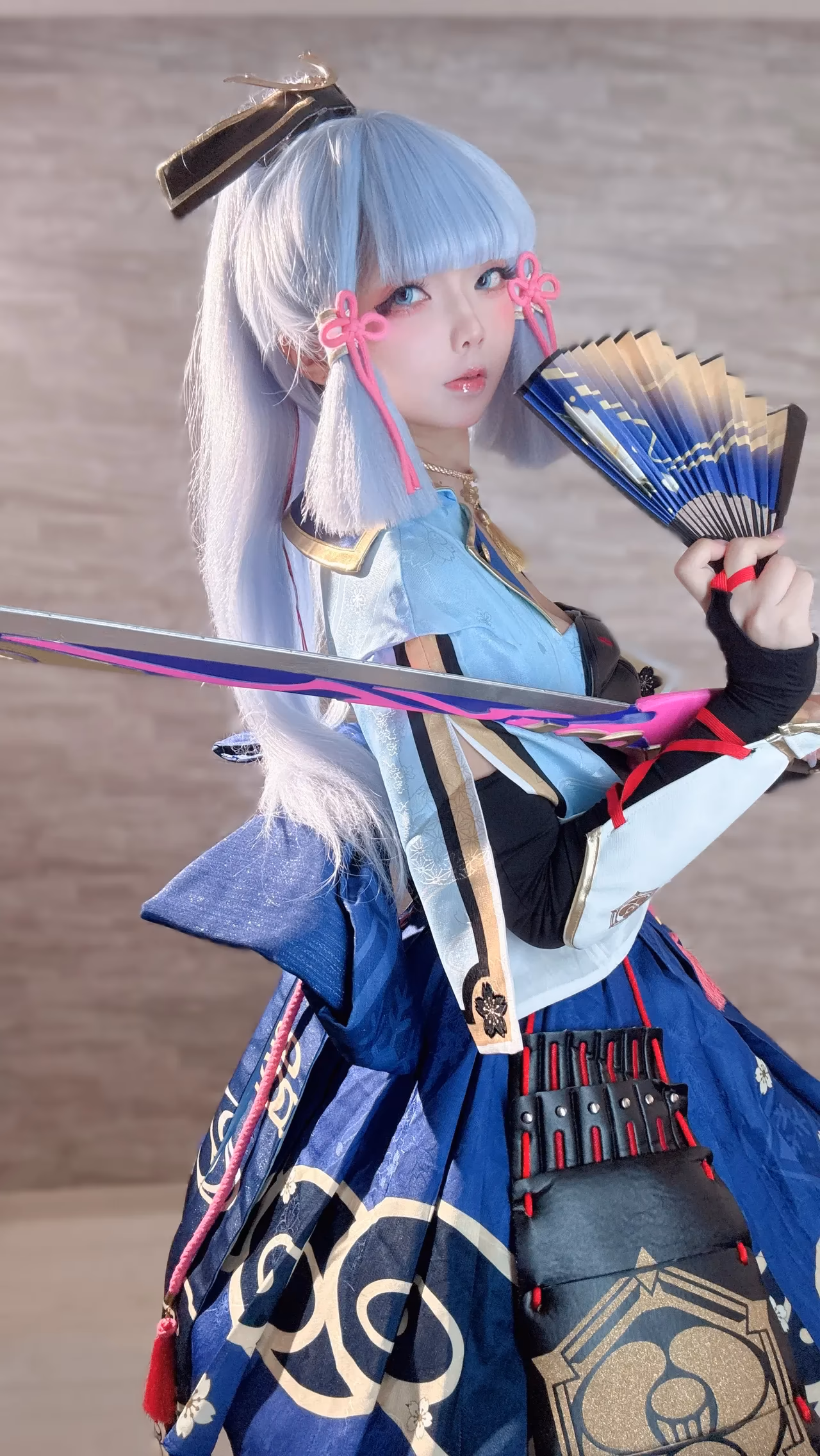 Chuchu Nagomitei as Kamisato Ayaka — cosplay photo 16 of 110