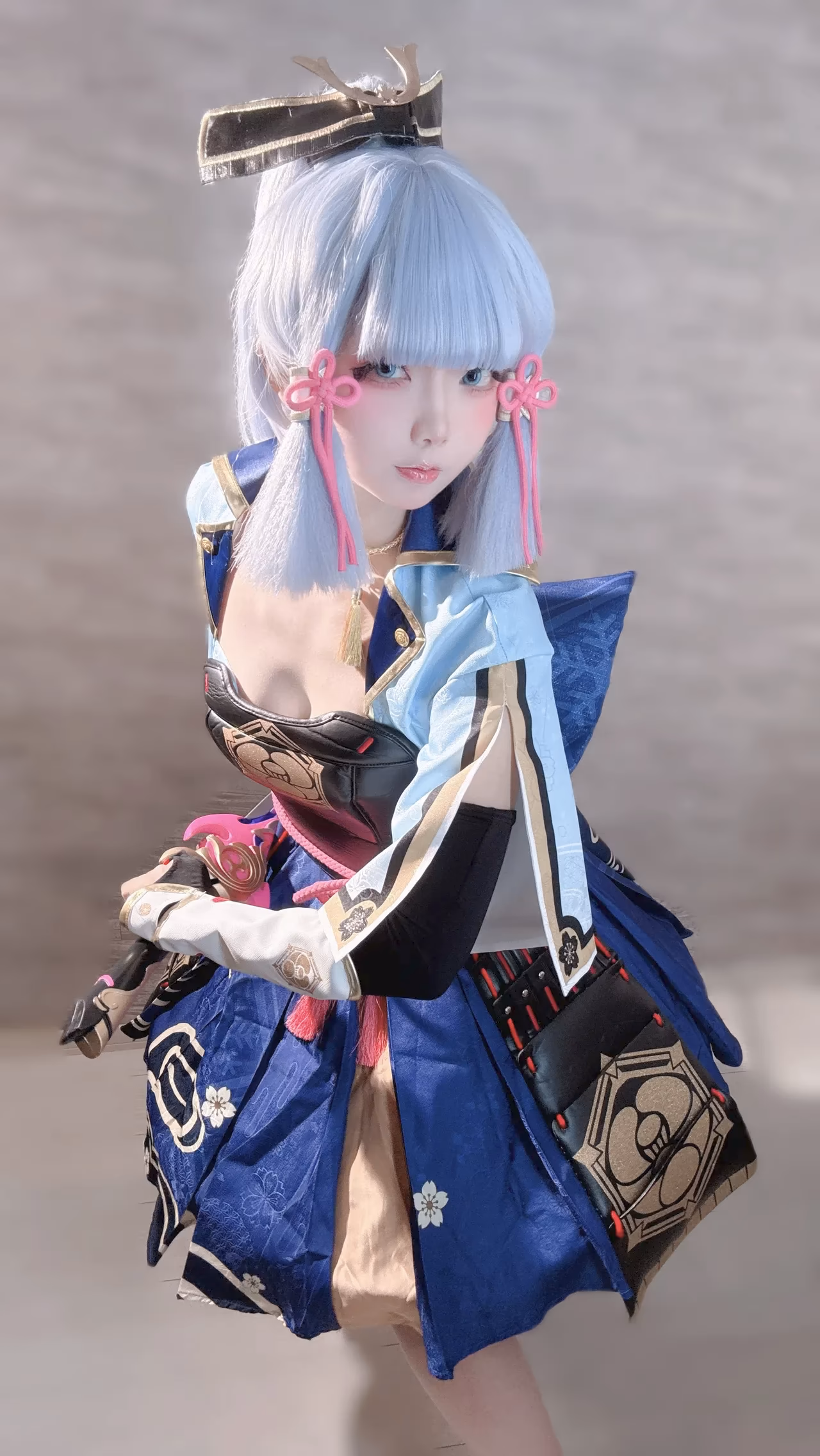 Chuchu Nagomitei as Kamisato Ayaka — cosplay photo 19 of 110
