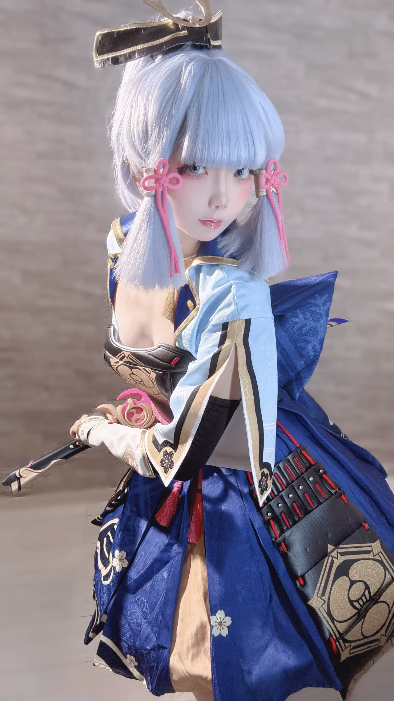 Chuchu Nagomitei as Kamisato Ayaka — cosplay photo 20 of 110
