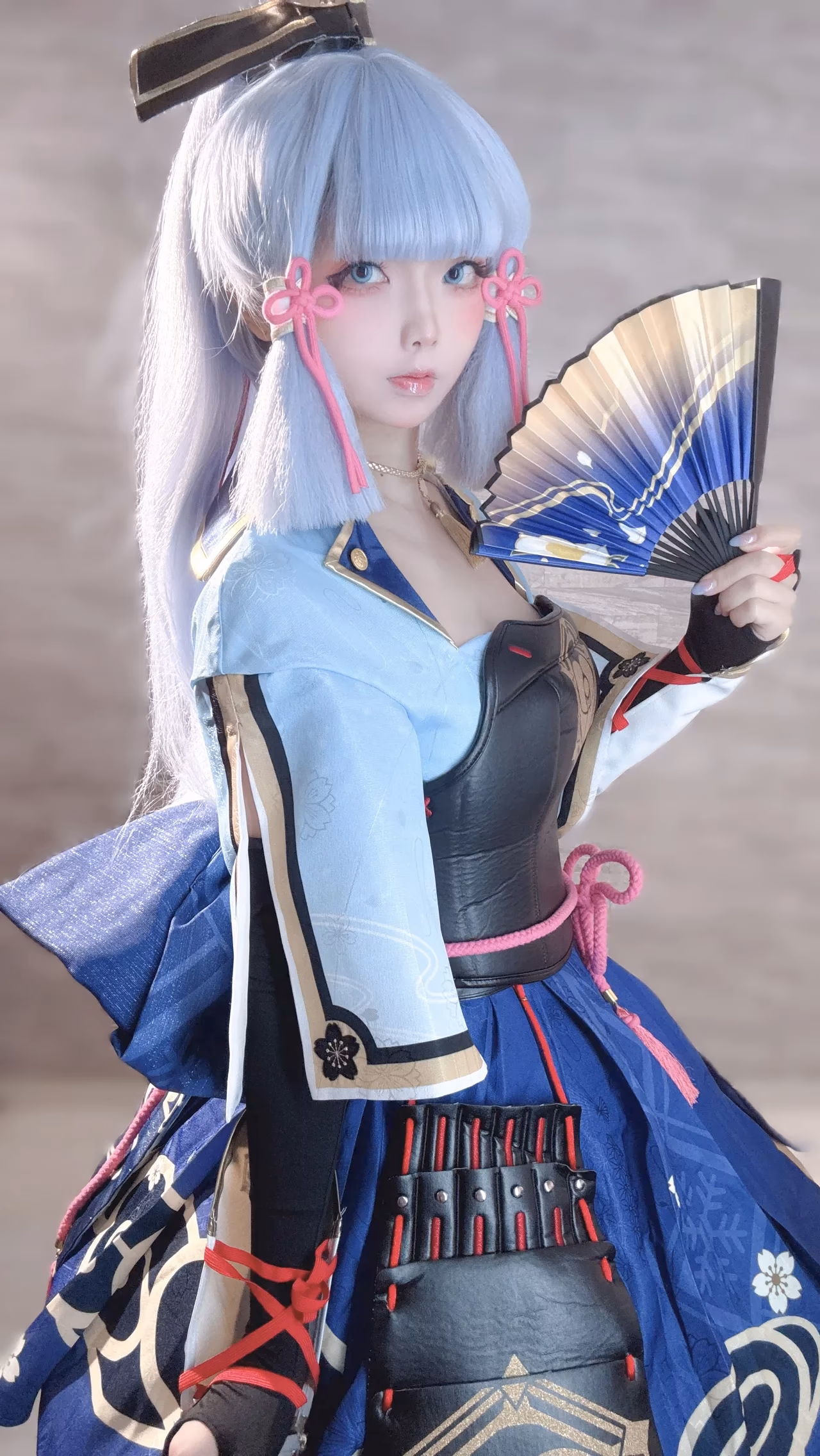 Chuchu Nagomitei as Kamisato Ayaka — cosplay photo 22 of 110