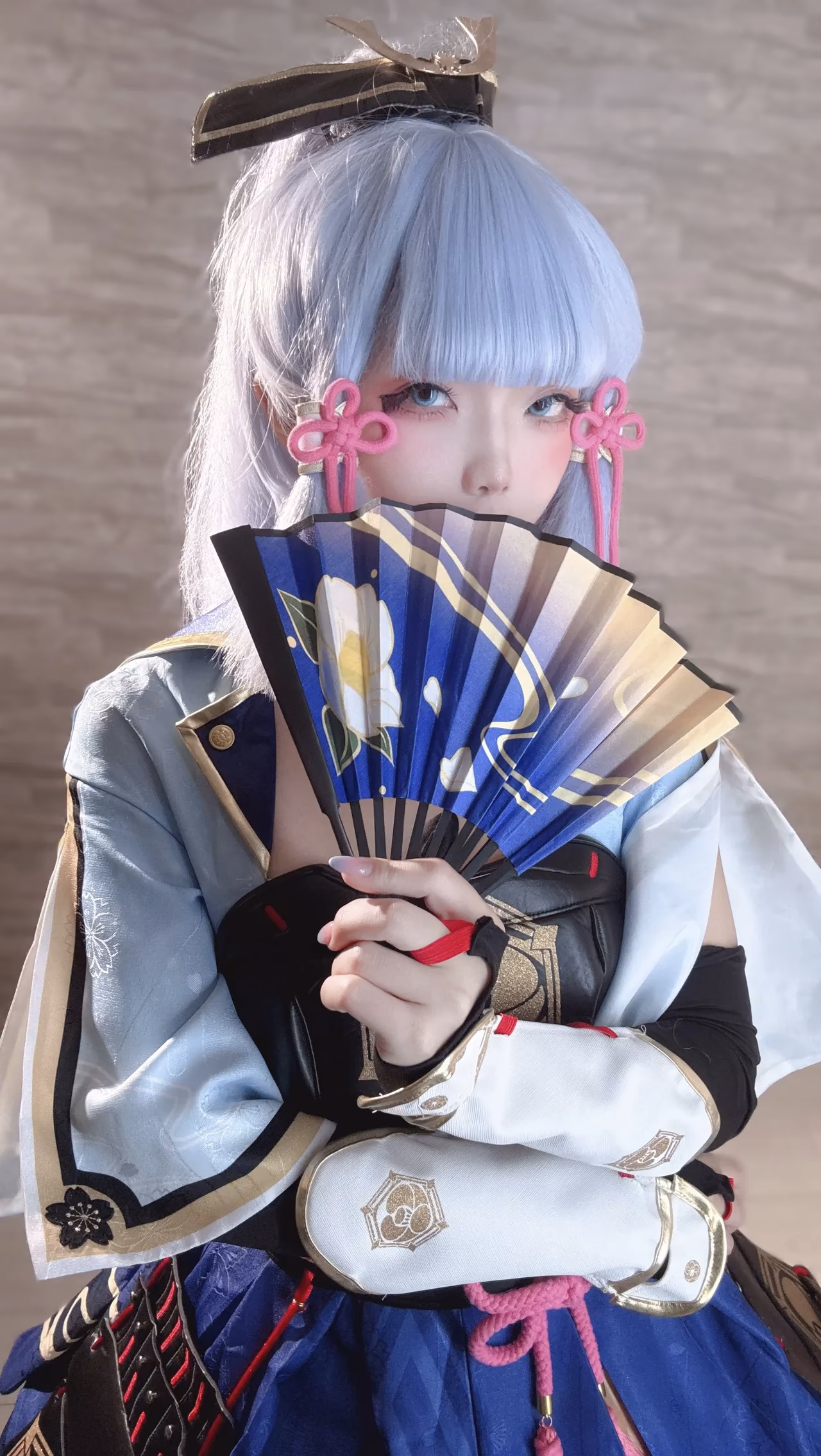 Chuchu Nagomitei as Kamisato Ayaka — cosplay photo 27 of 110