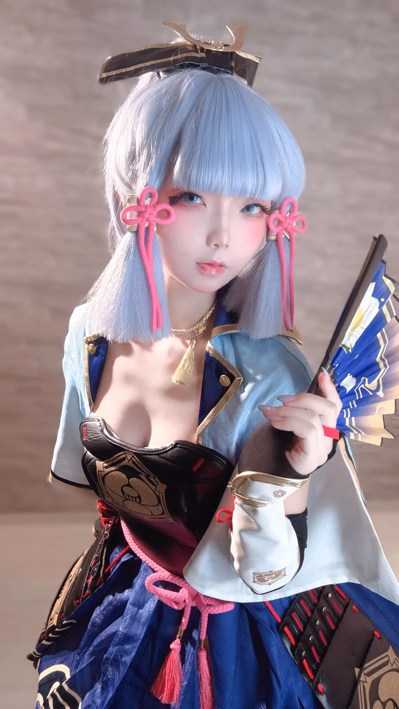Chuchu Nagomitei as Kamisato Ayaka — cosplay photo 28 of 110
