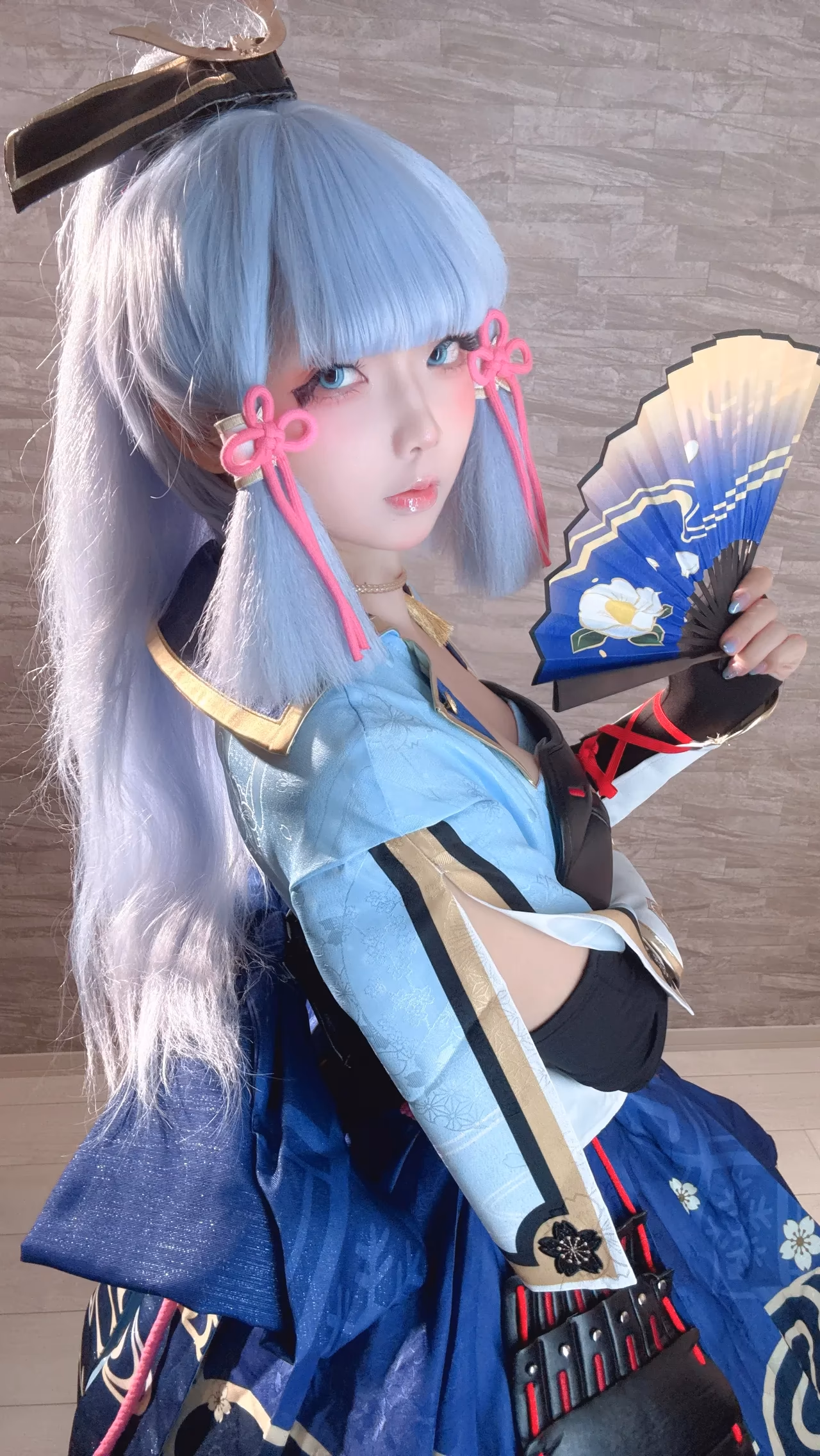 Chuchu Nagomitei as Kamisato Ayaka — cosplay photo 30 of 110