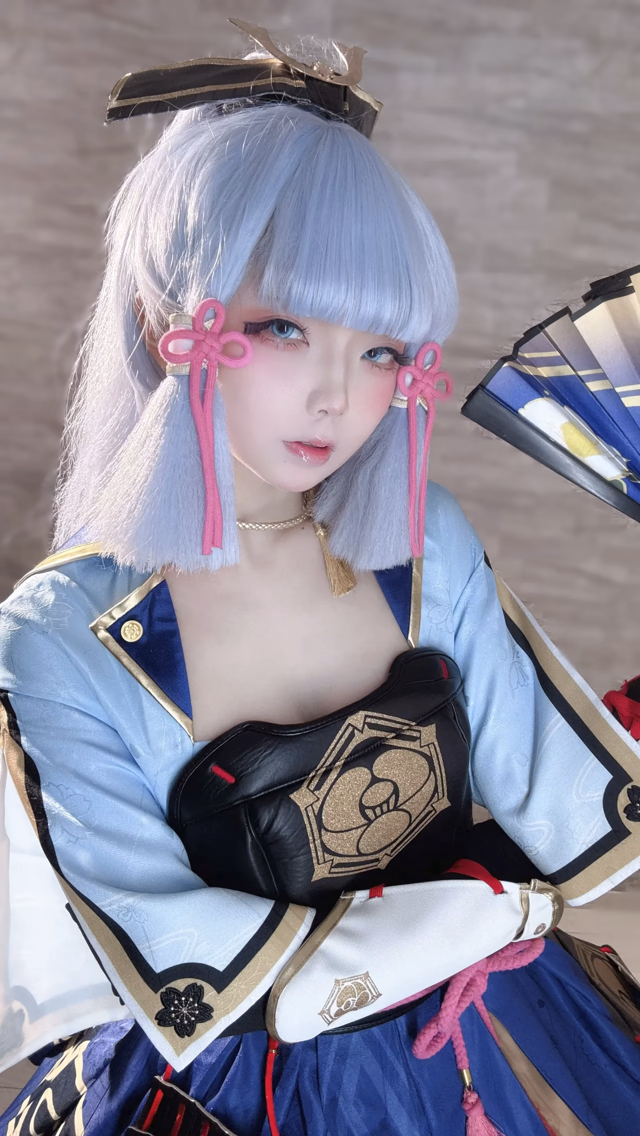Chuchu Nagomitei as Kamisato Ayaka — cosplay photo 40 of 110