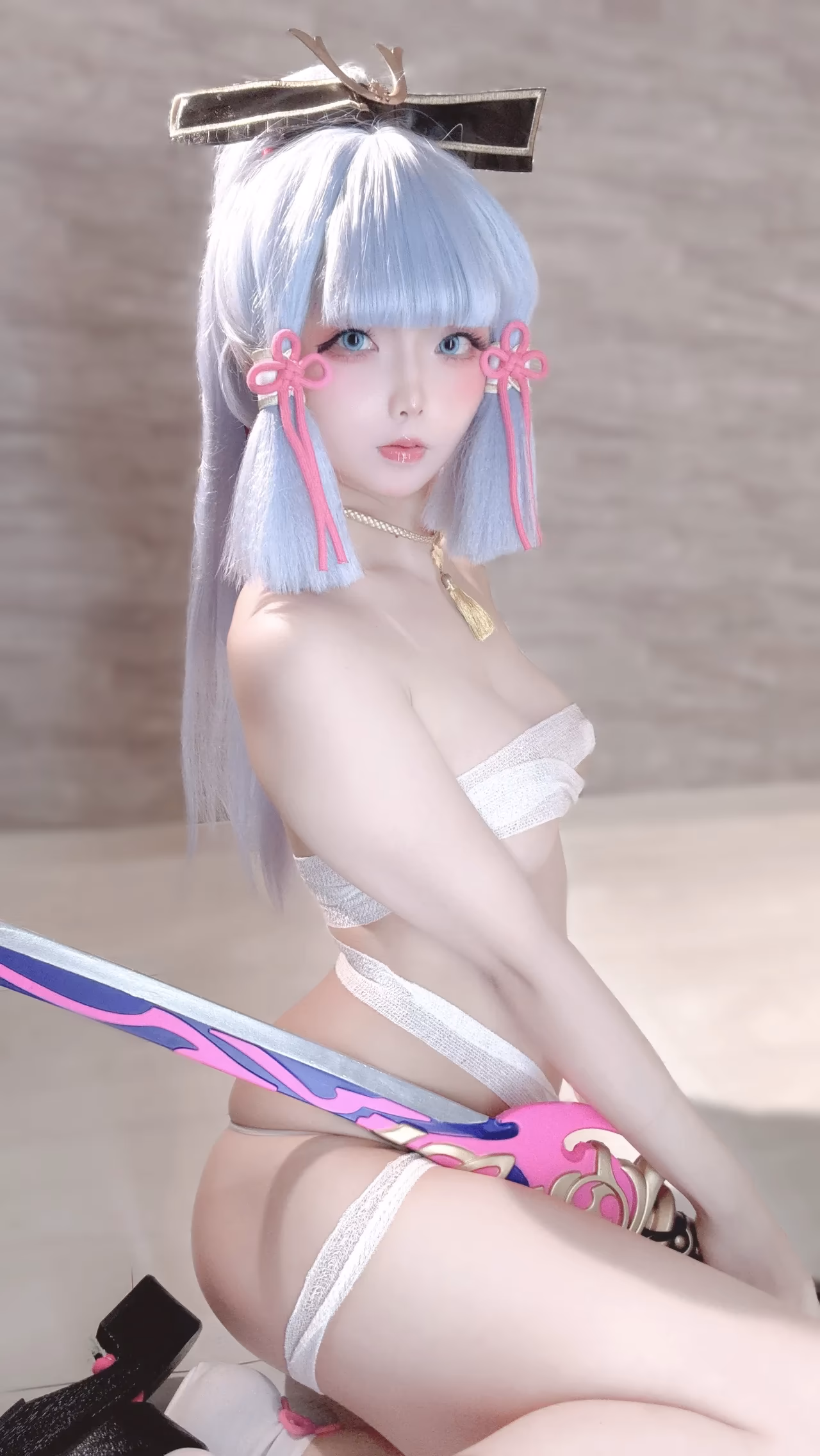 Chuchu Nagomitei as Kamisato Ayaka — cosplay photo 5 of 110