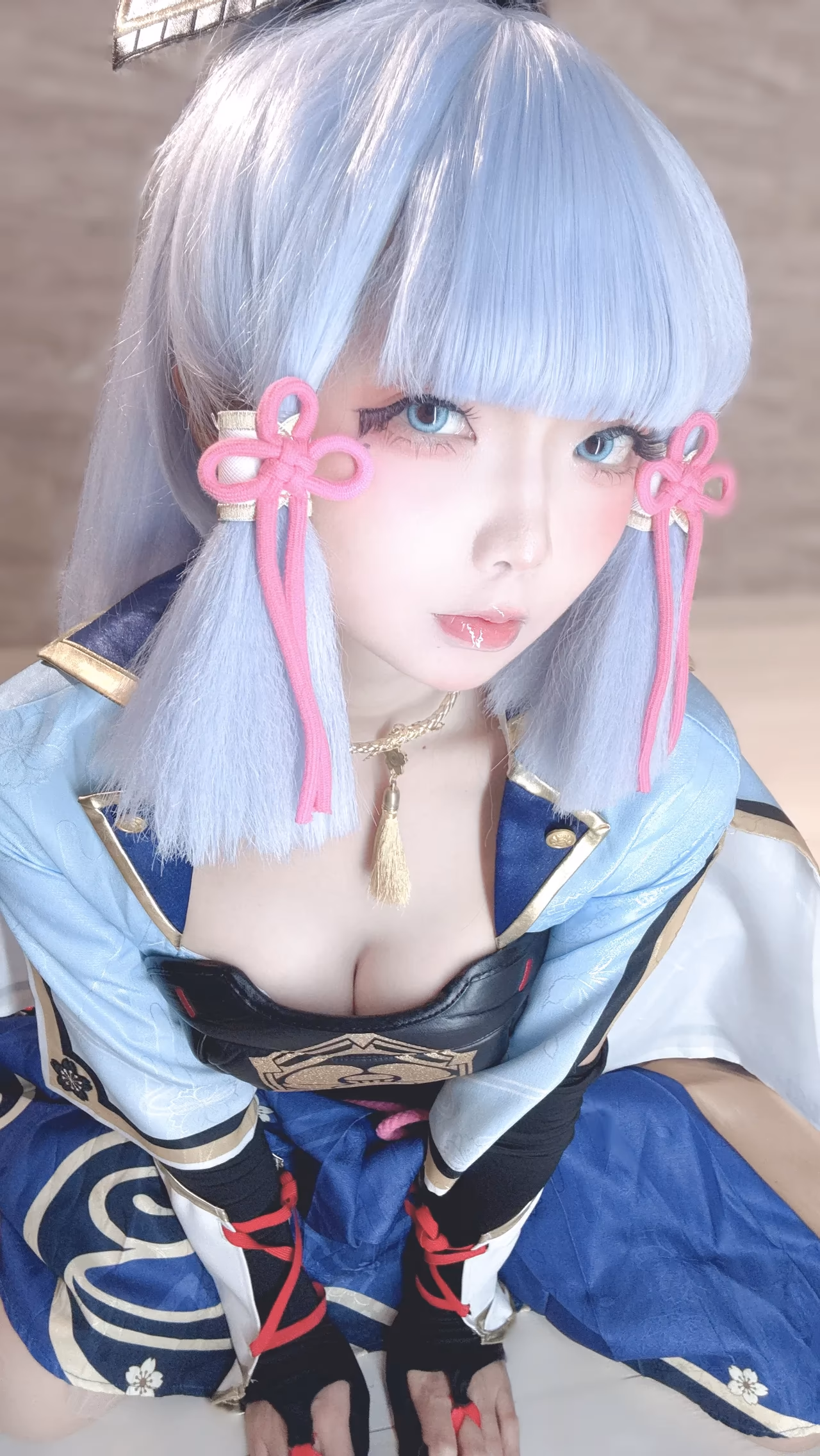 Chuchu Nagomitei as Kamisato Ayaka — cosplay photo 54 of 110
