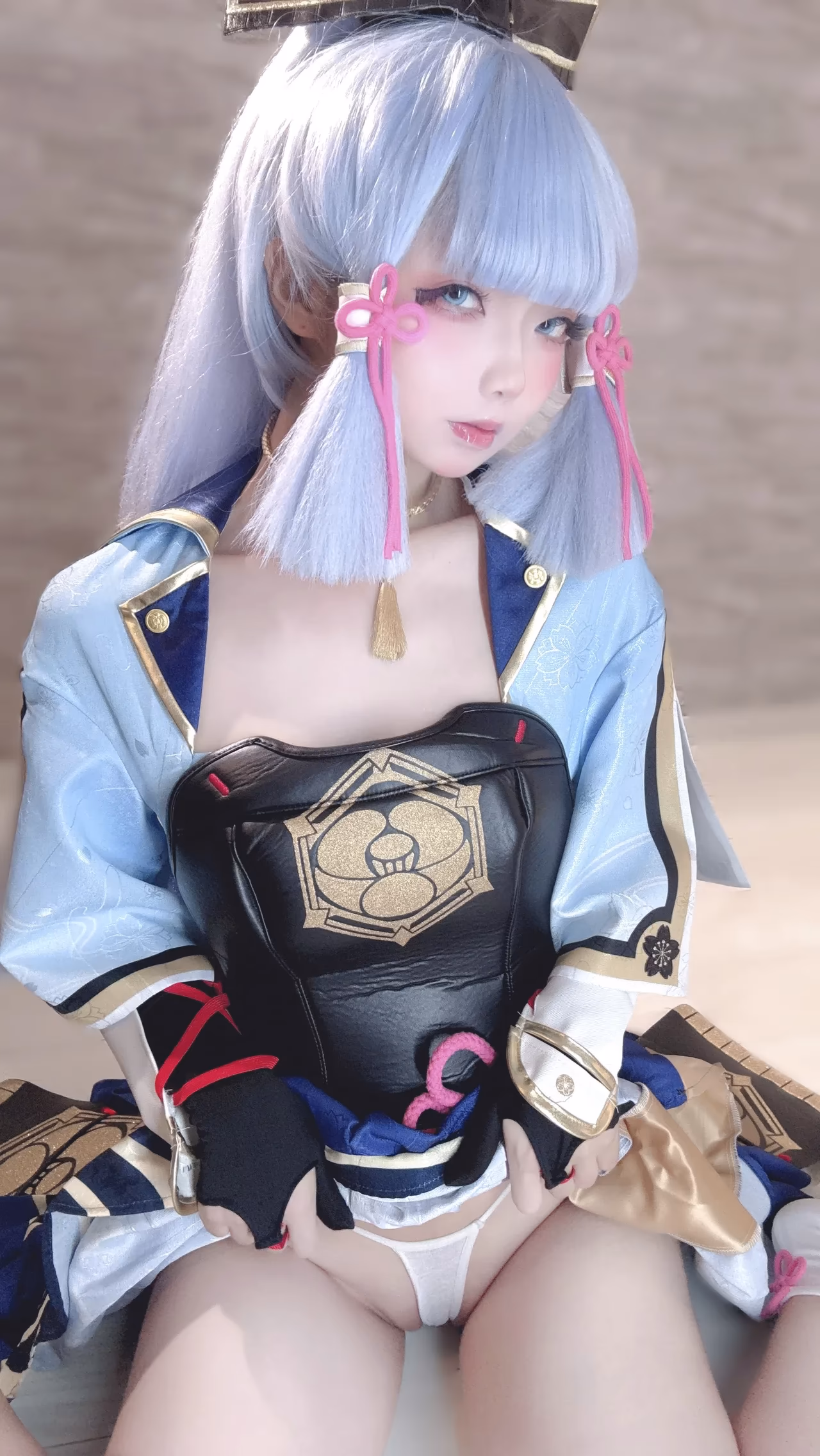 Chuchu Nagomitei as Kamisato Ayaka — cosplay photo 67 of 110