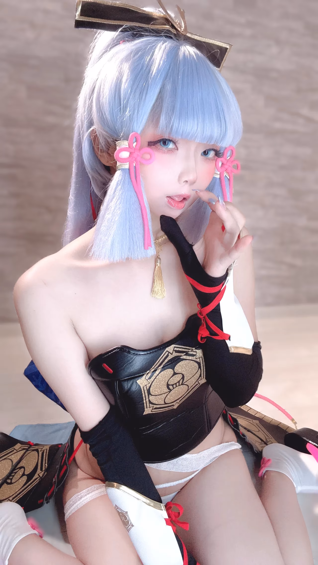 Chuchu Nagomitei as Kamisato Ayaka — cosplay photo 70 of 110