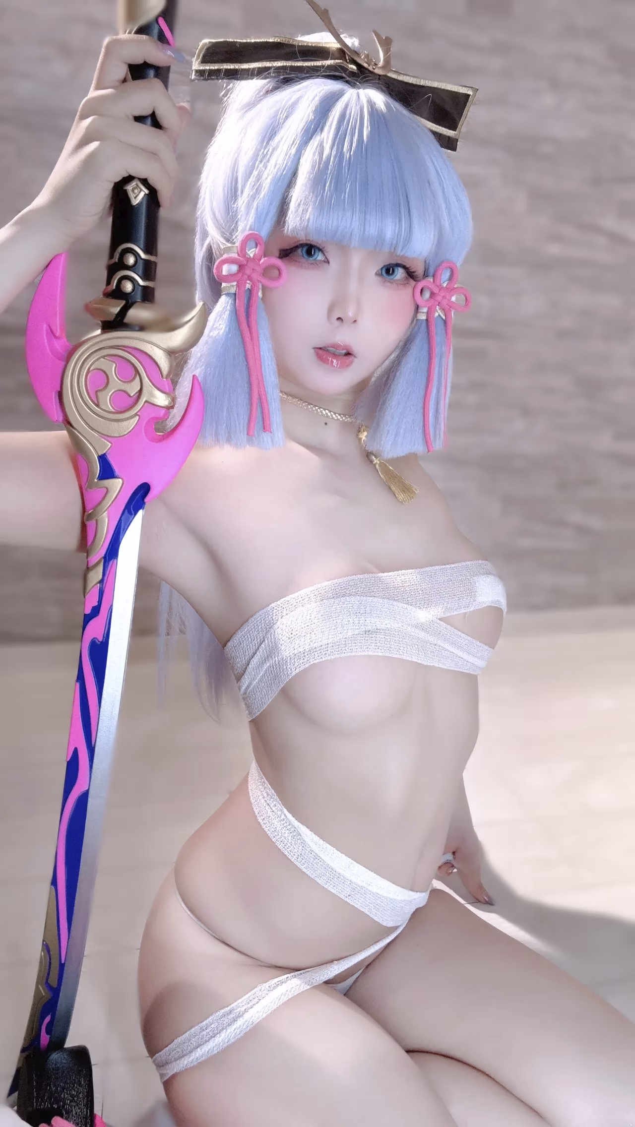 Chuchu Nagomitei as Kamisato Ayaka — cosplay photo 84 of 110