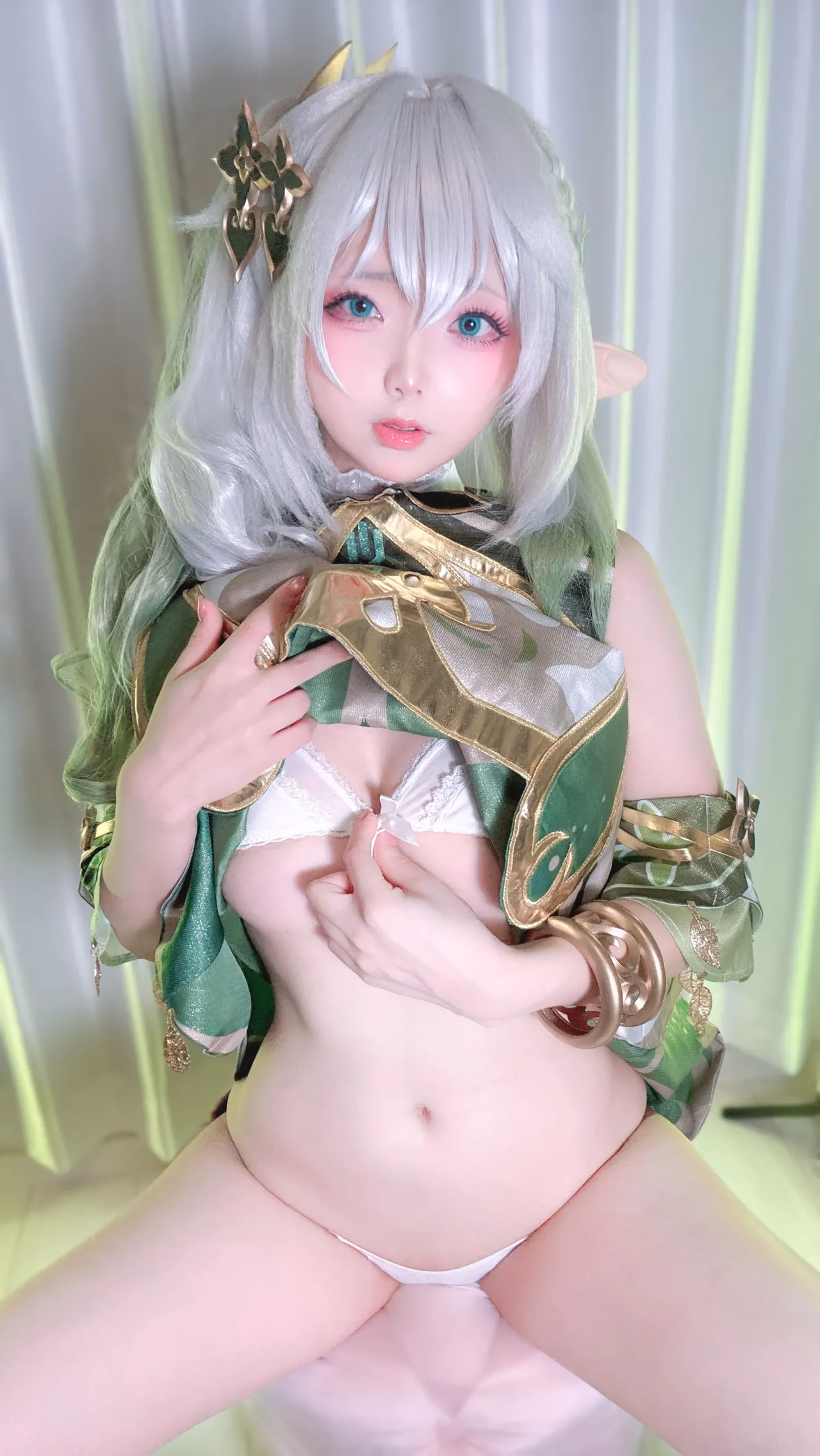 Chuchu Nagomitei as Nahida — cosplay photo 44 of 82